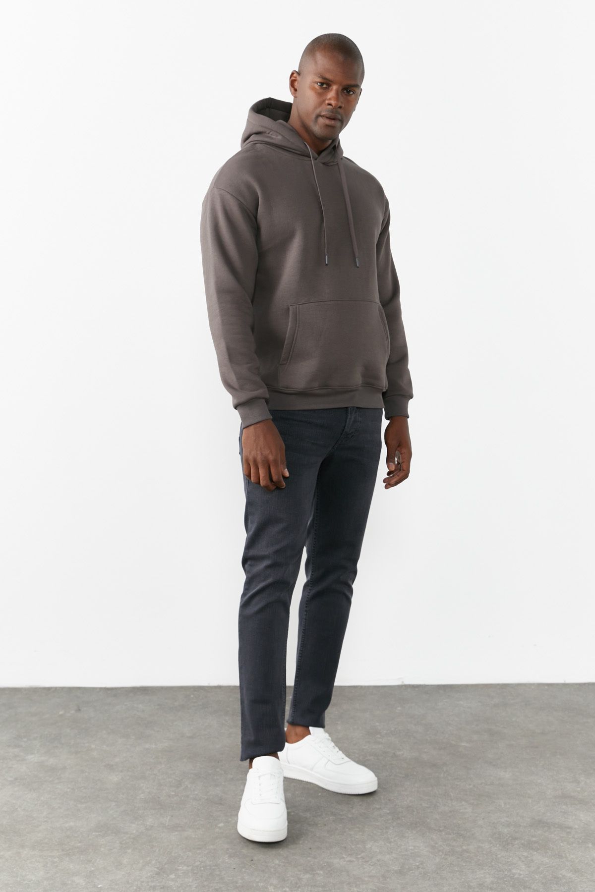 PAULMARK-MEN'S JEANS SLIM BRAD DK14757 2