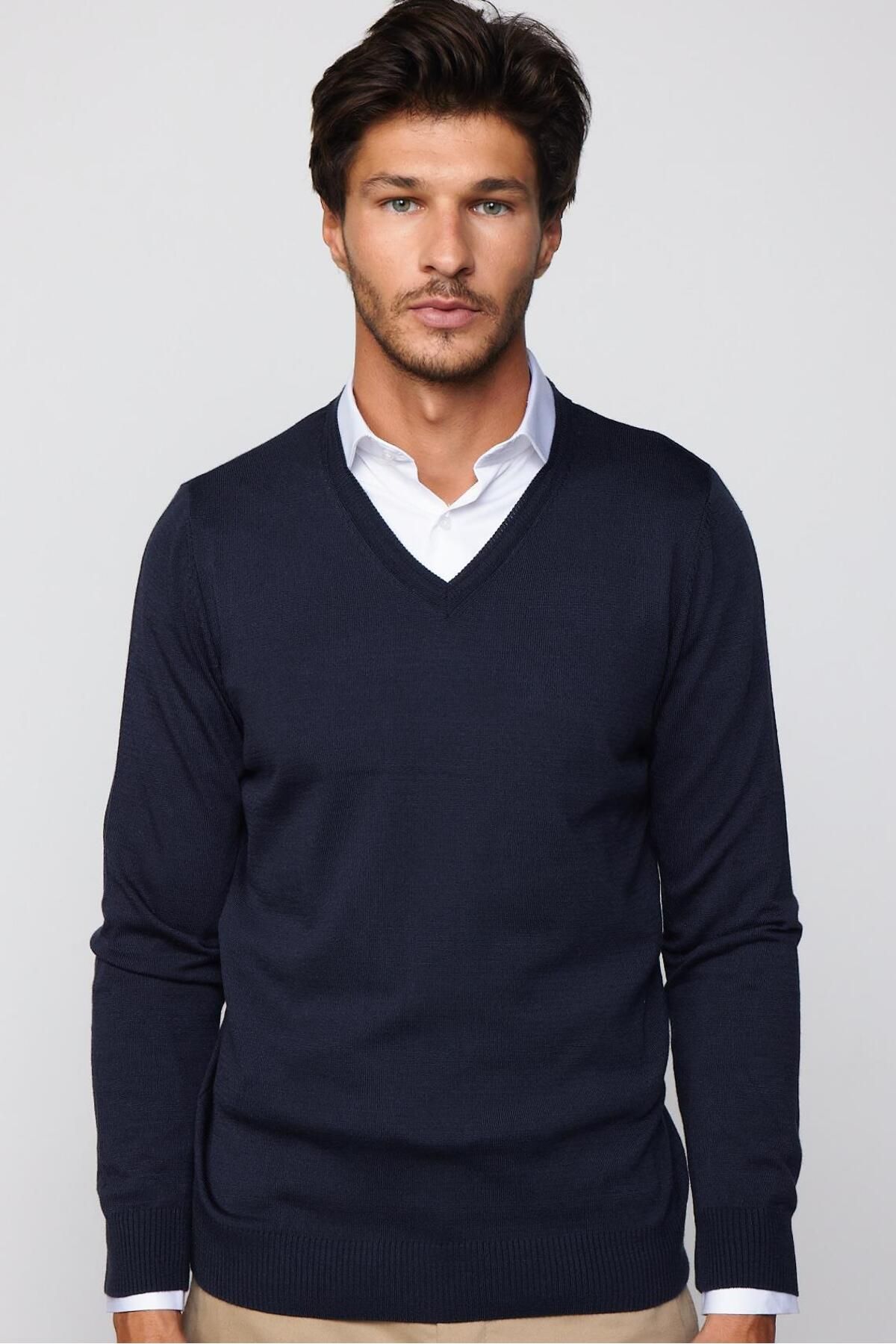 Dark blue sweater best sale mens