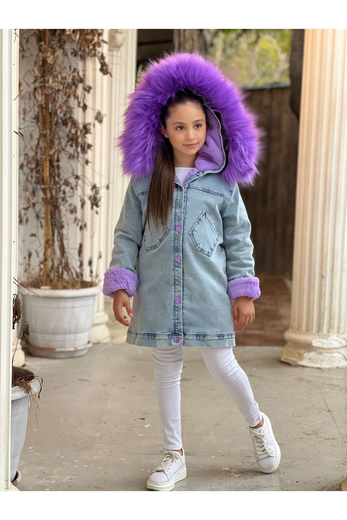 Denim coat with fur hood hotsell