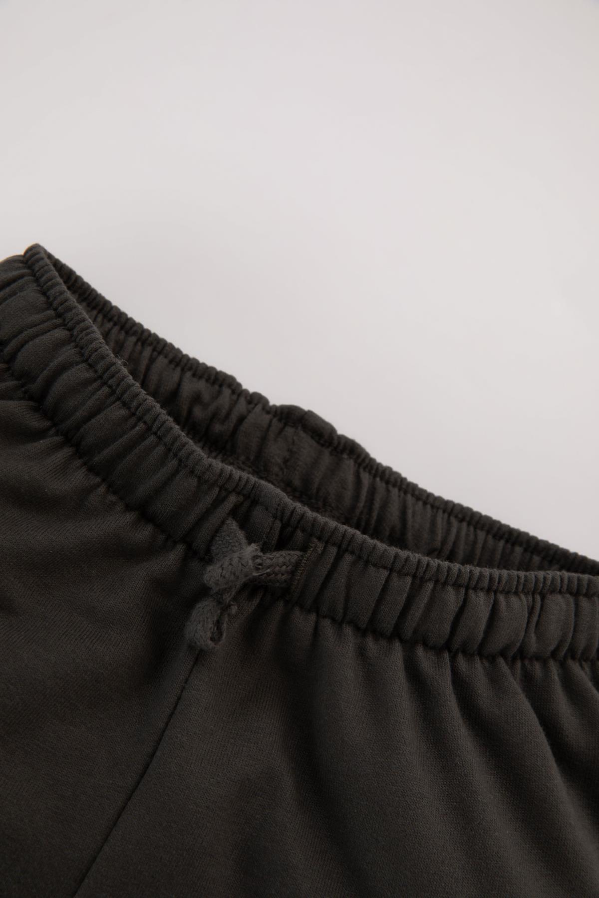 شلوار گرمکن پسرانه خاکستری دفکتوDefacto | B5196A523WN اورجینال - تصویر 2