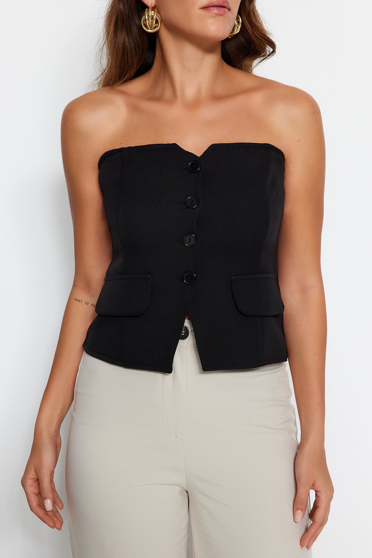 Trendyol Collection-Schwarze, schmal geschnittene, trägerlose Crop-Webweste TWOAW24YE00034 4