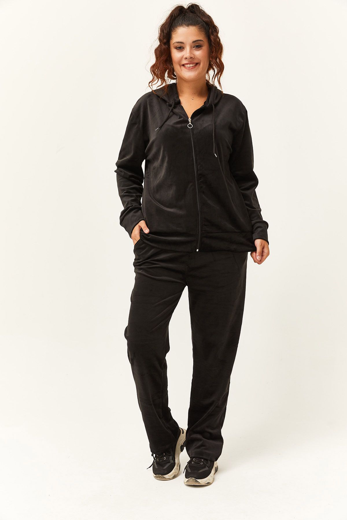 Ebsumu Women s Plus Size Velvet Black Tracksuit Set Trendyol
