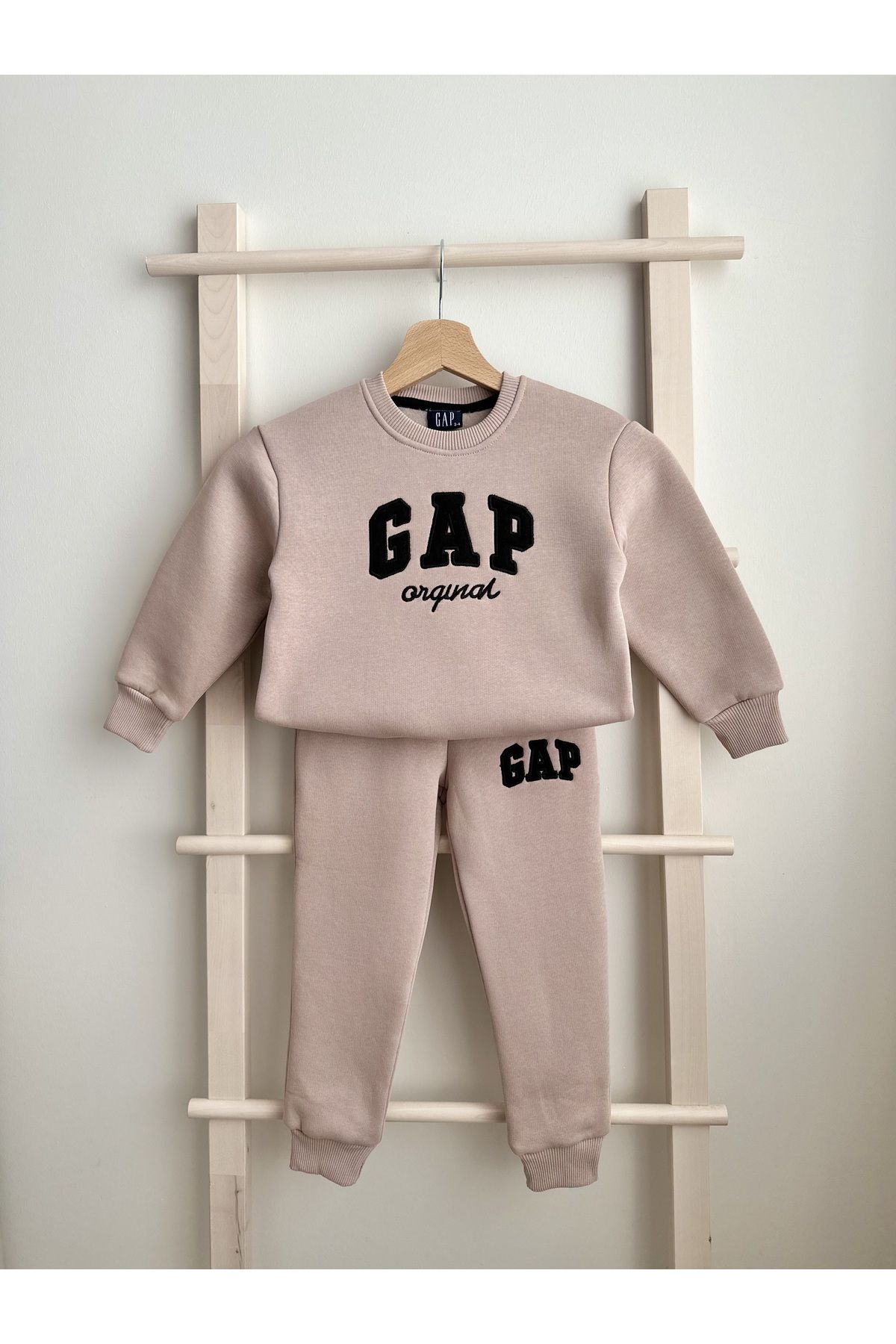 Gap tracksuit toddler store