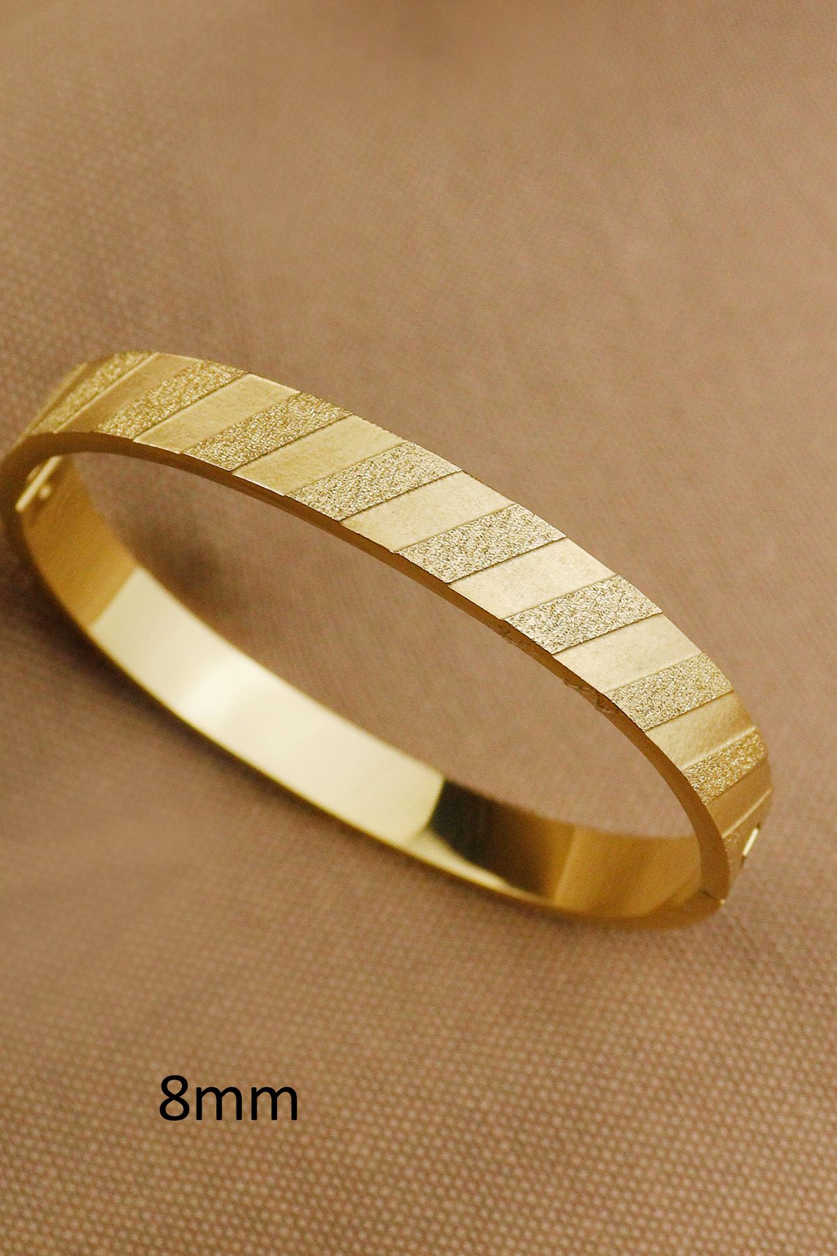Does monet hotsell jewelry tarnish