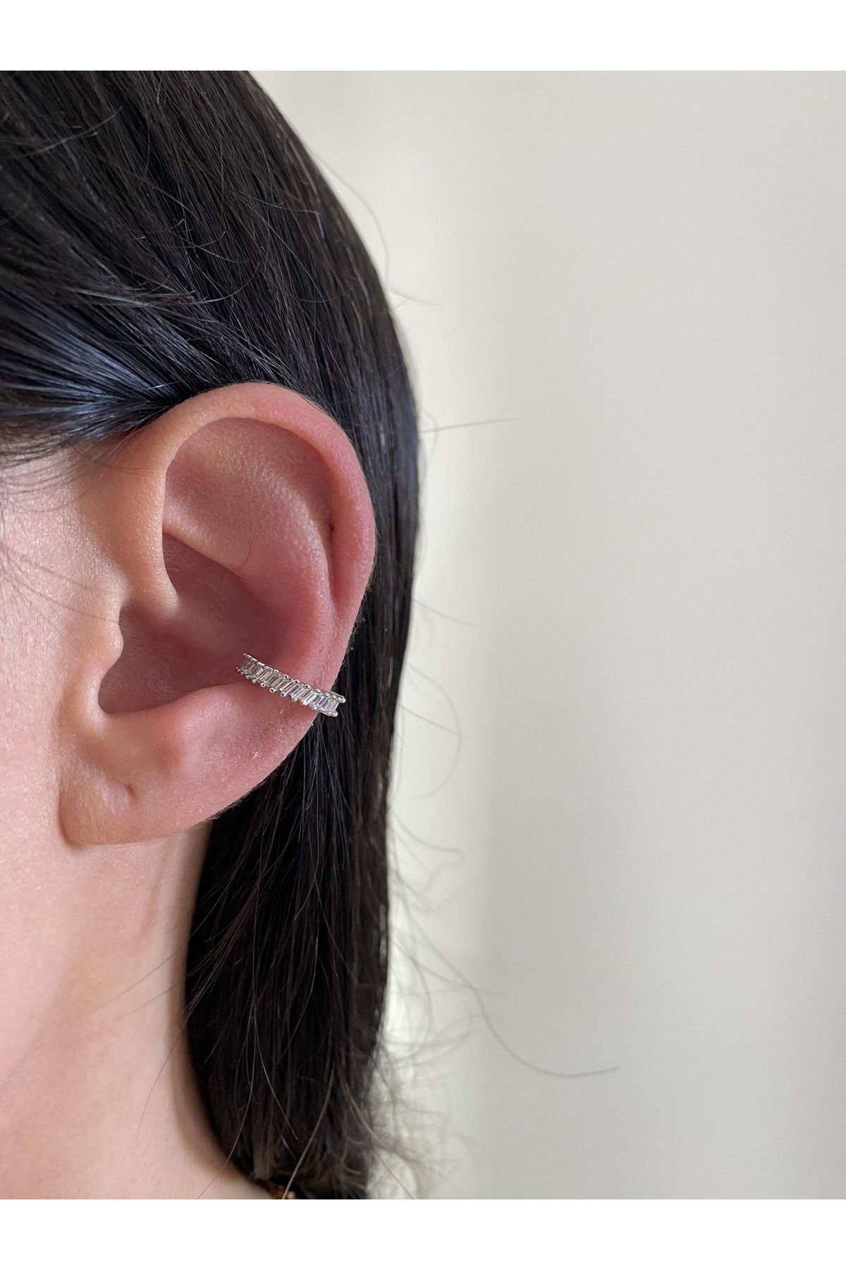 Thin cartilage new arrivals earring