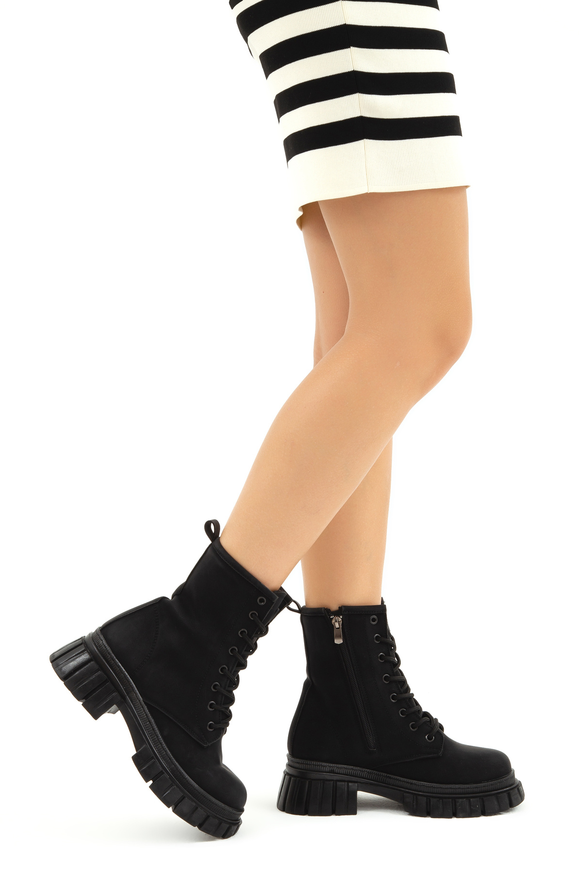 تامر تانجا چکمه‌های راحتی زنانه وگان ۹۴۷ ۱۰۴ Bn Boots Sk22/23