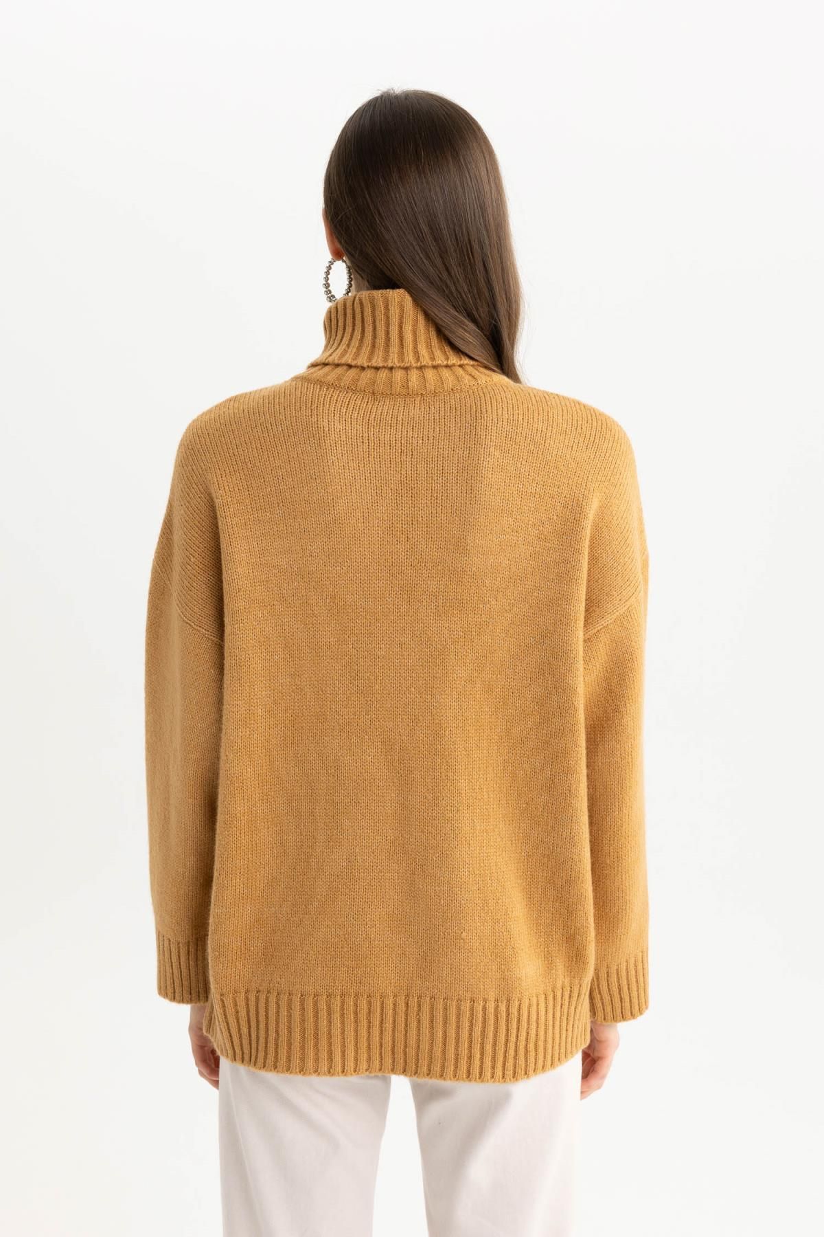 DeFacto-Oversize Fit Turtleneck Sweater Tunic A6445ax23cw 5