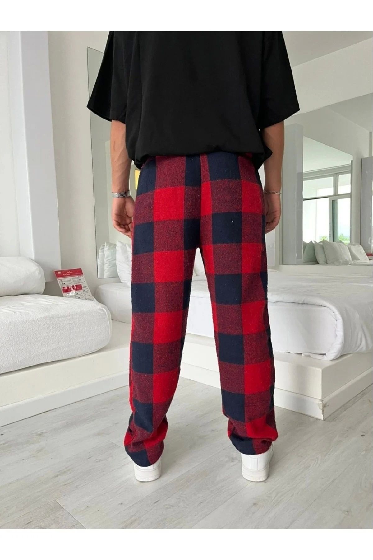 Violon Red Black Checkered Comfortable Unisex Loose Fit Plaid