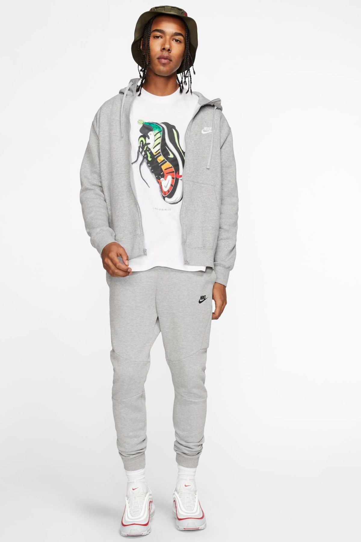 Nike standard fit deals fleece tracksuit grey