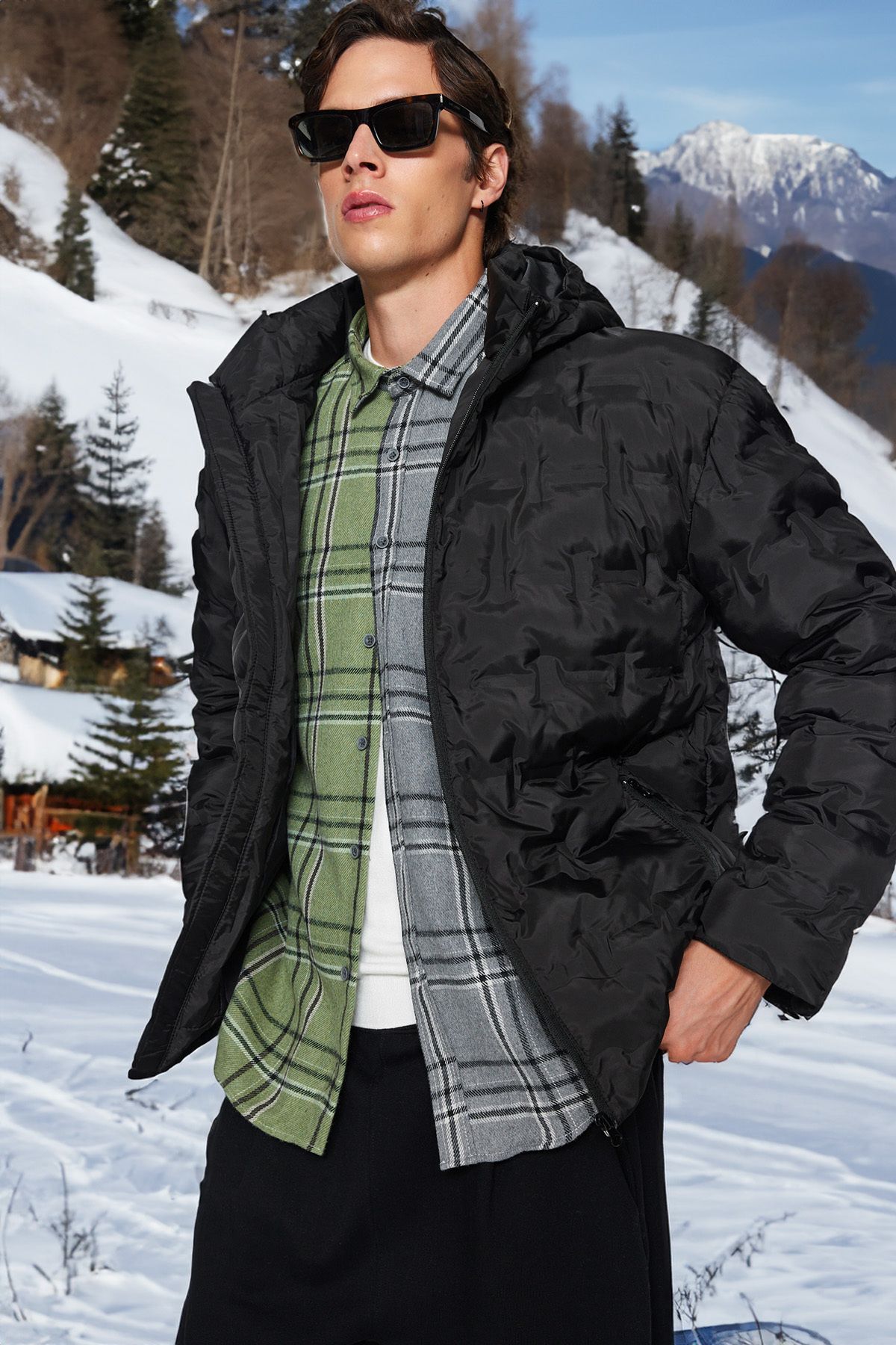 Black mountain top winter coats