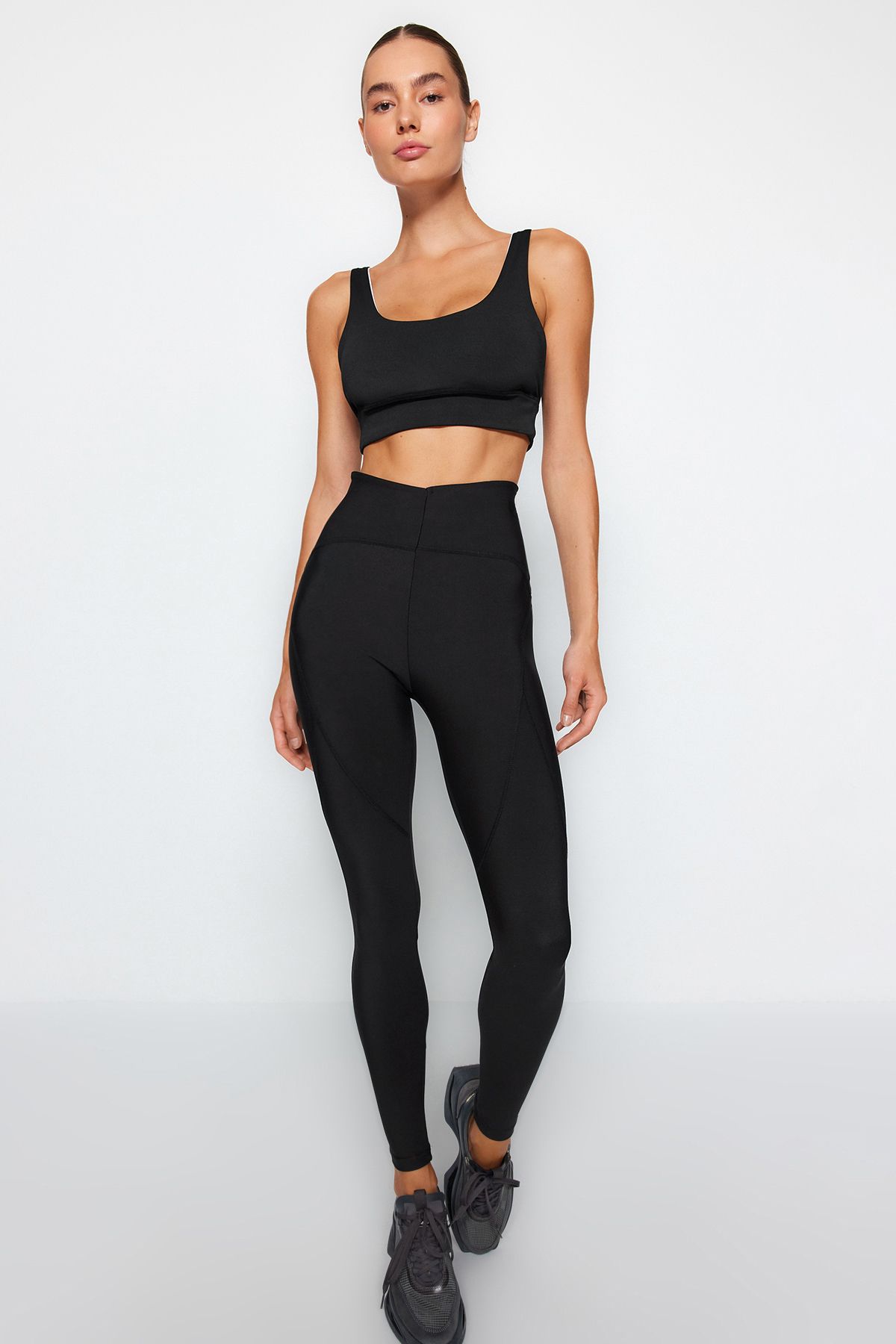 Trendyol Collection-Schwarze Recovery-Sportleggings in voller Länge aus Strick TWOSS21TA0023 5
