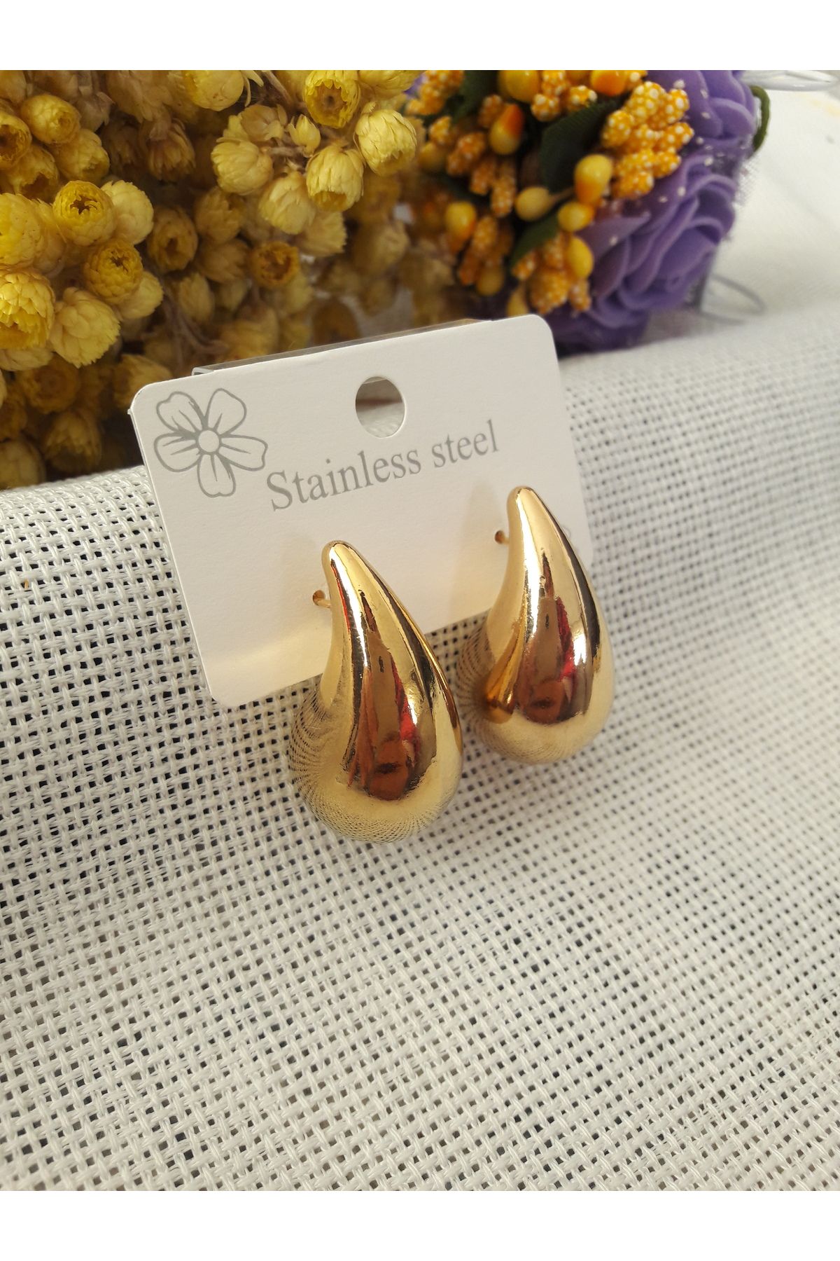 Gold earrings stylish on sale