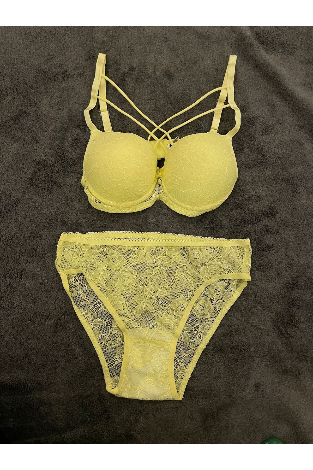 Crow-Yellow lace 2 thread bra and panty set 7