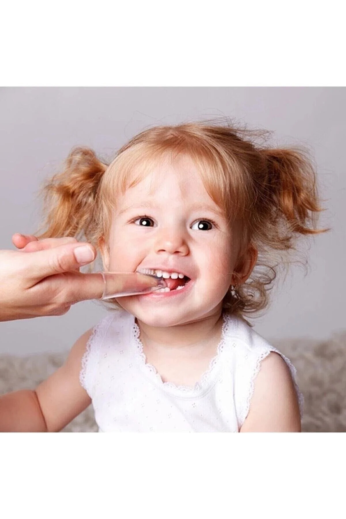 Özlem Toys Koruma Kapaklı Silikon Bebek Çocuk Damak Diş Kaşıyıcı Diş Fırçası fotoğrafı 2 (önizleme)