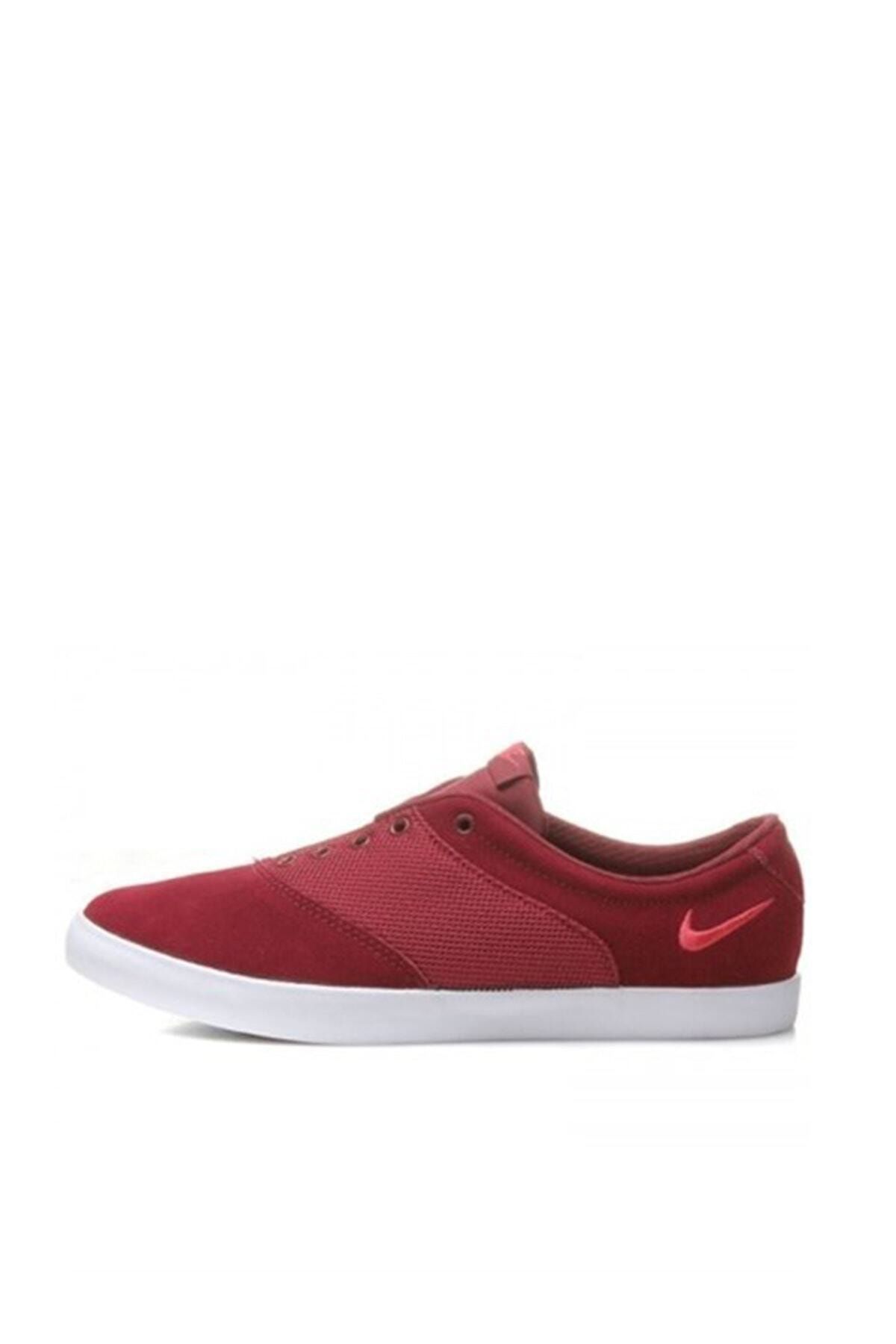 Nike Walking Shoes Burgundy Trendyol