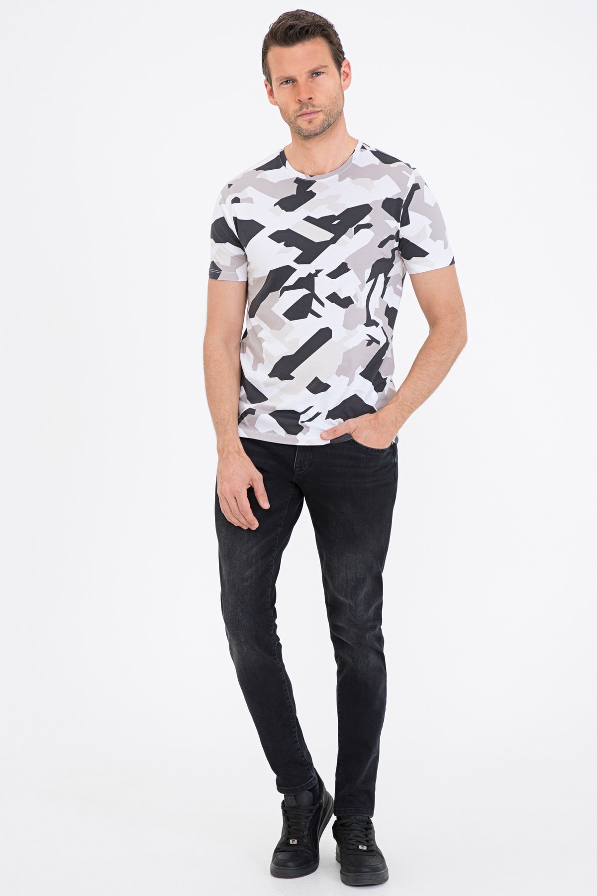 تیشرت مردانه بژ پیرکاردین | G021SZ011.000.1201157 اورجینال - تصویر 4