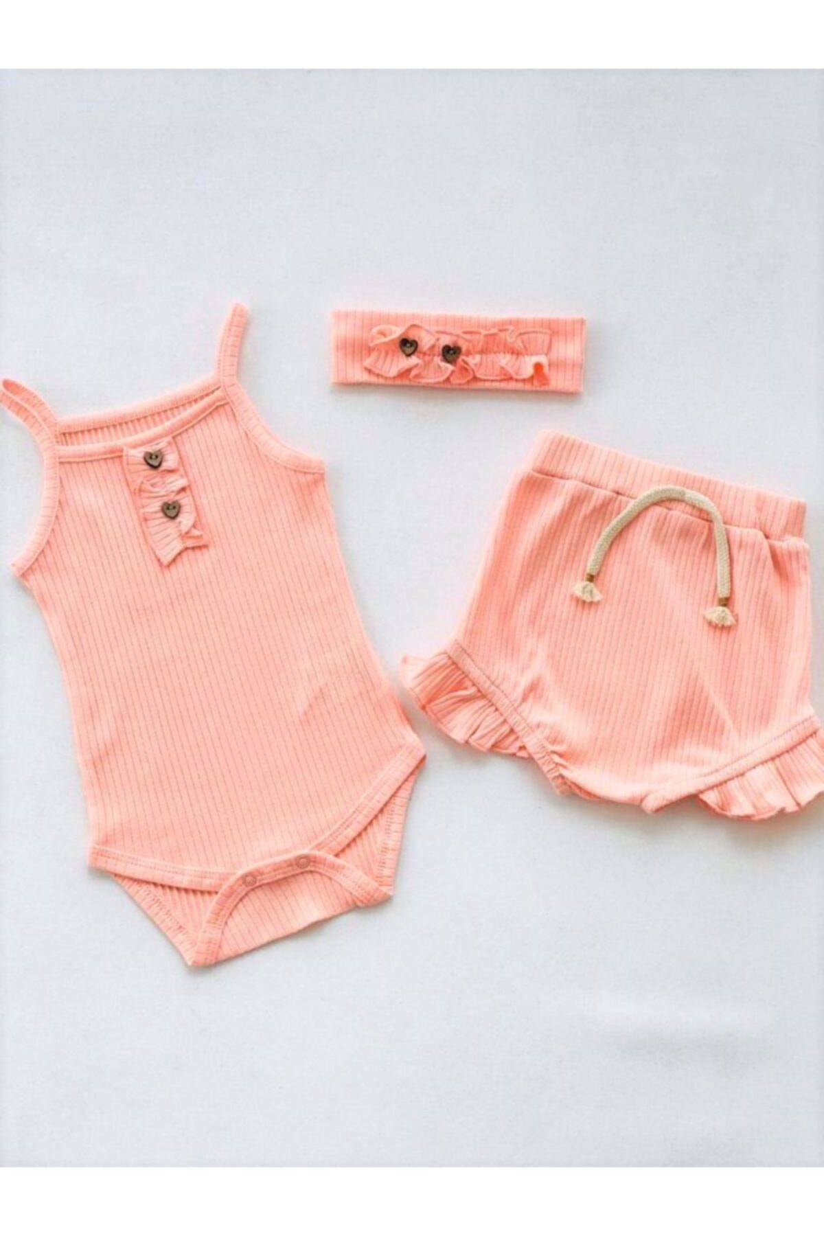 کیداکسی شلوارک بچهگانه طرح طنابی و بنددار با دکمههای فشاری و روبان، مجموعه 3 عددی کیداکسی شلوارک بچهگانه طرح طنابی و بنددار با دکمههای فشاری و روبان، مجموعه 3 عددی