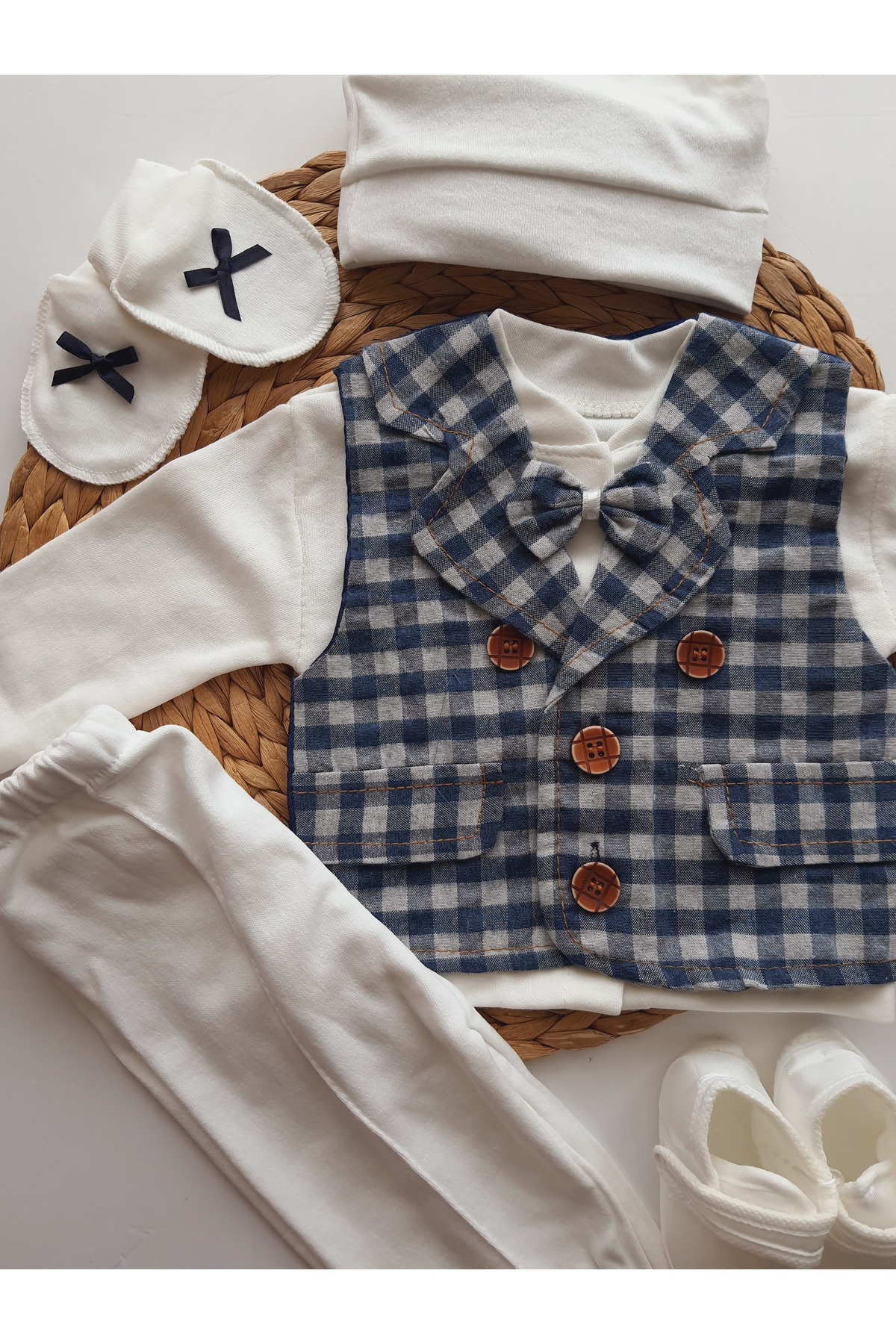 PİLEKİ BABY Ekose Desen % 100 Pamuk 6 Parça Yelekli Özel Gün Mevlüt Takımı ,sünnetlik Mevlütlük Bebek Hediyelik fotoğrafı 2 (önizleme)