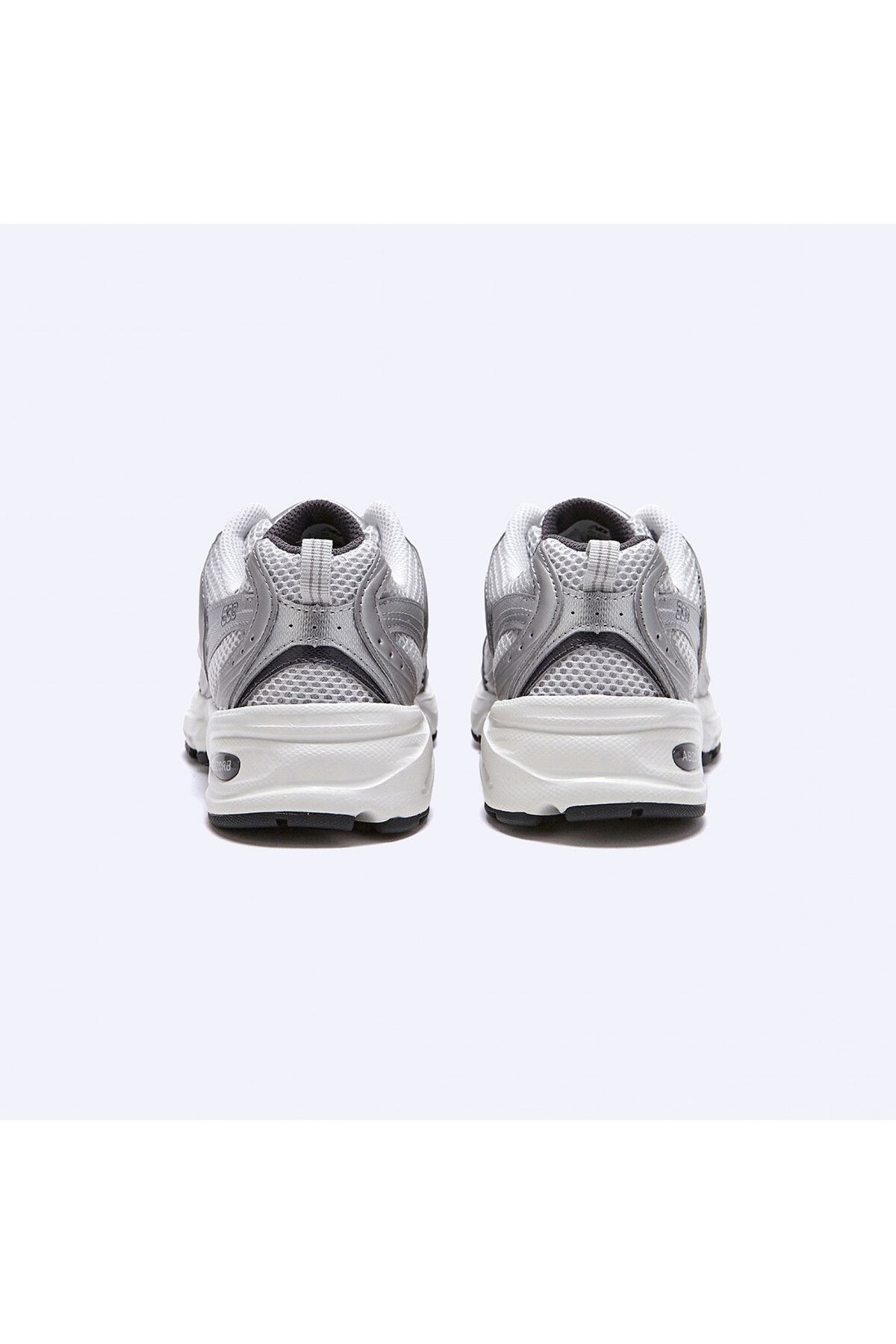 New Balance Nb 5302023 Lg 530 Silver Metallic Women s Sneakers Trendyol