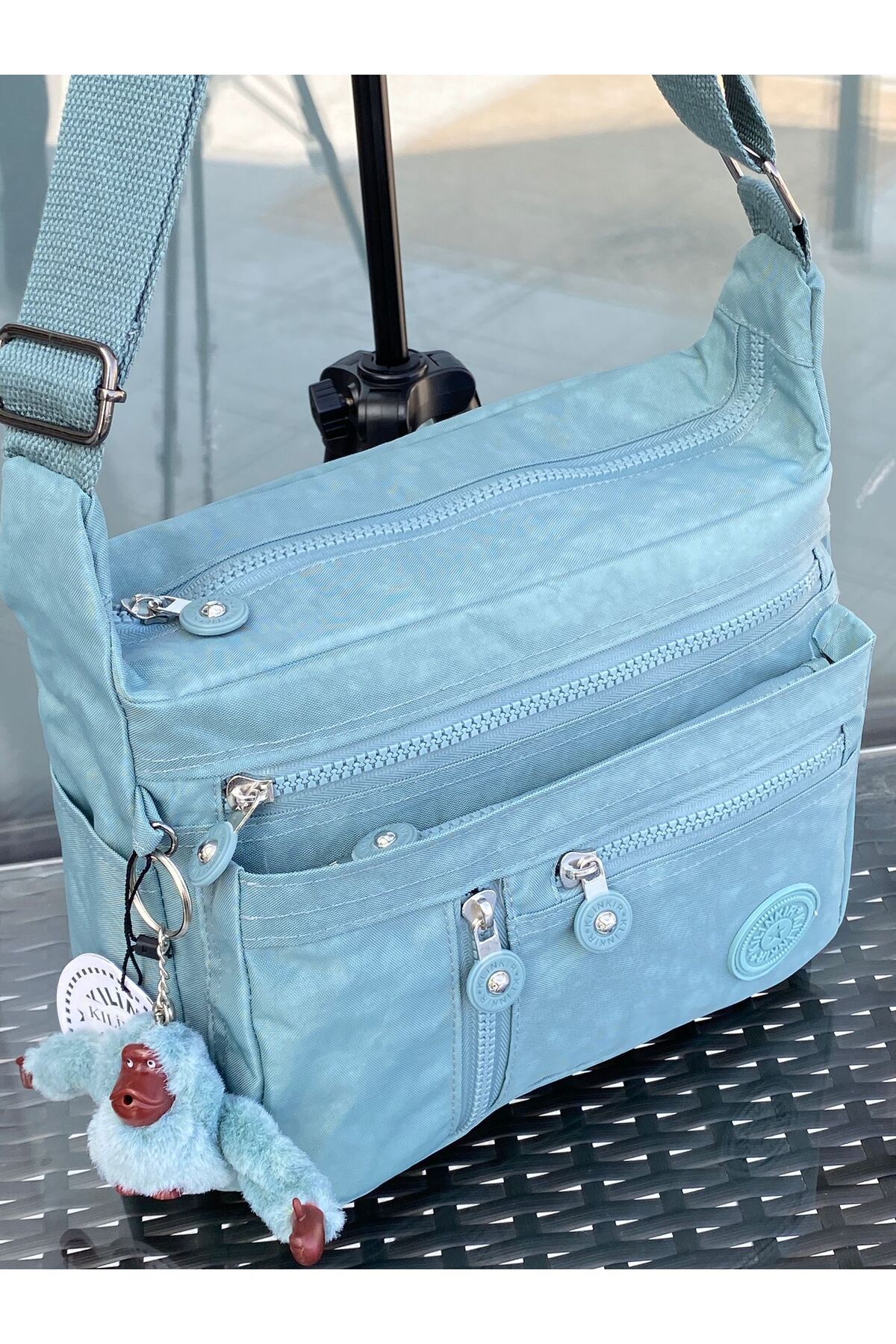 Serenity cross shop body bag