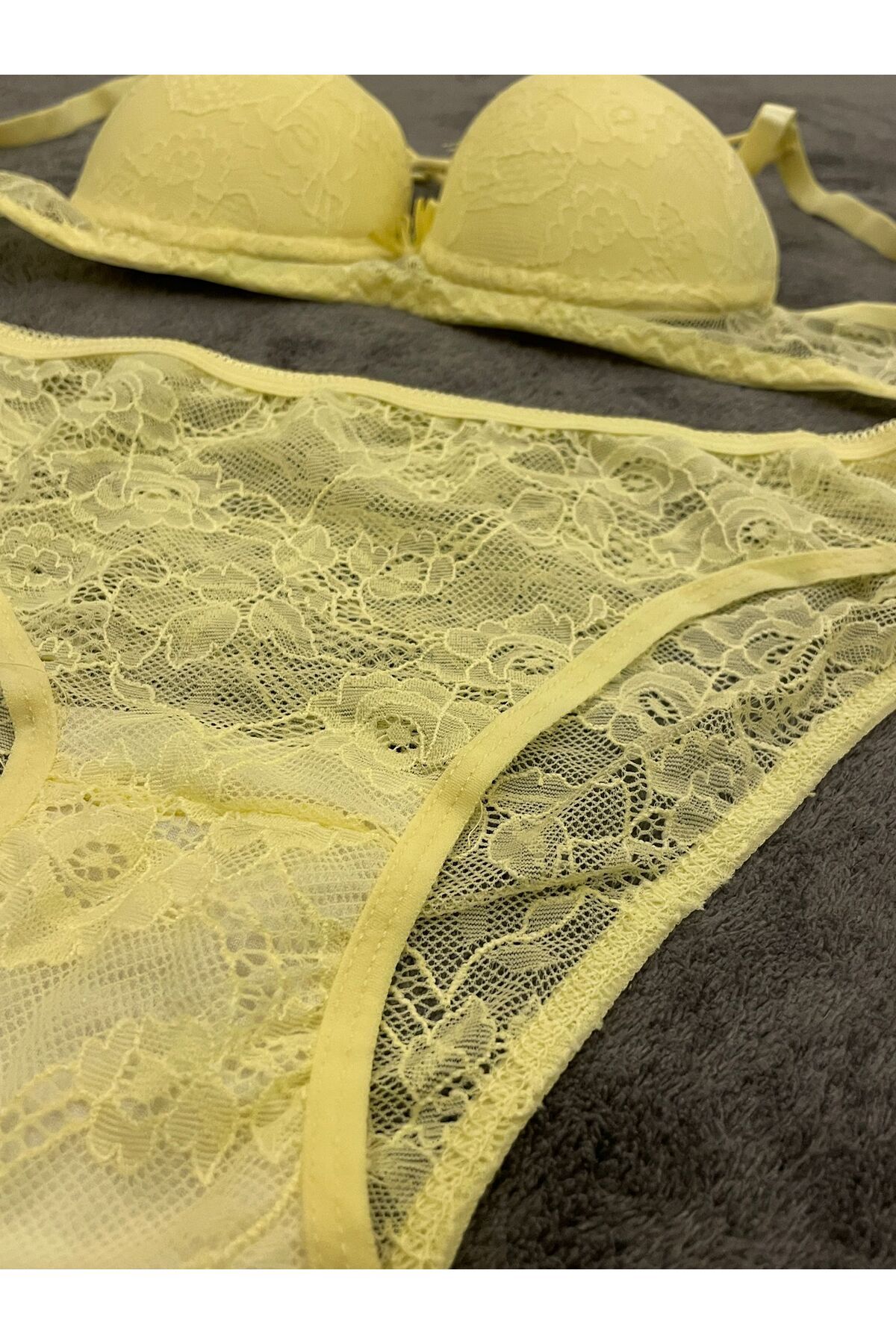 Crow-Yellow lace 2 thread bra and panty set 2