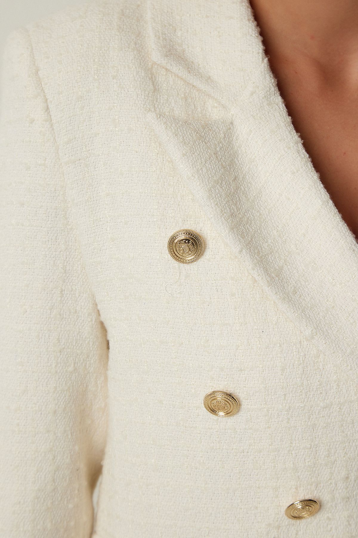 Happiness İstanbul-Women's Ecru Asymmetrical Detailed Crop Tweed Jacket TO00122 5