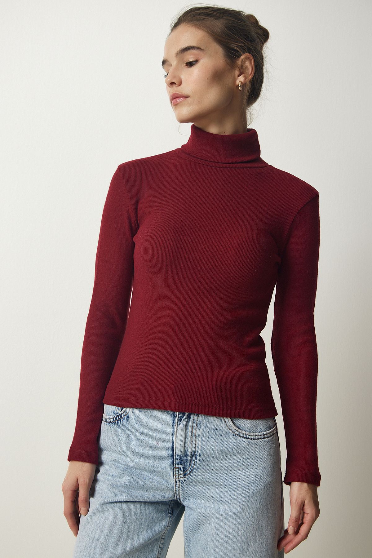 Women's discount maroon turtleneck