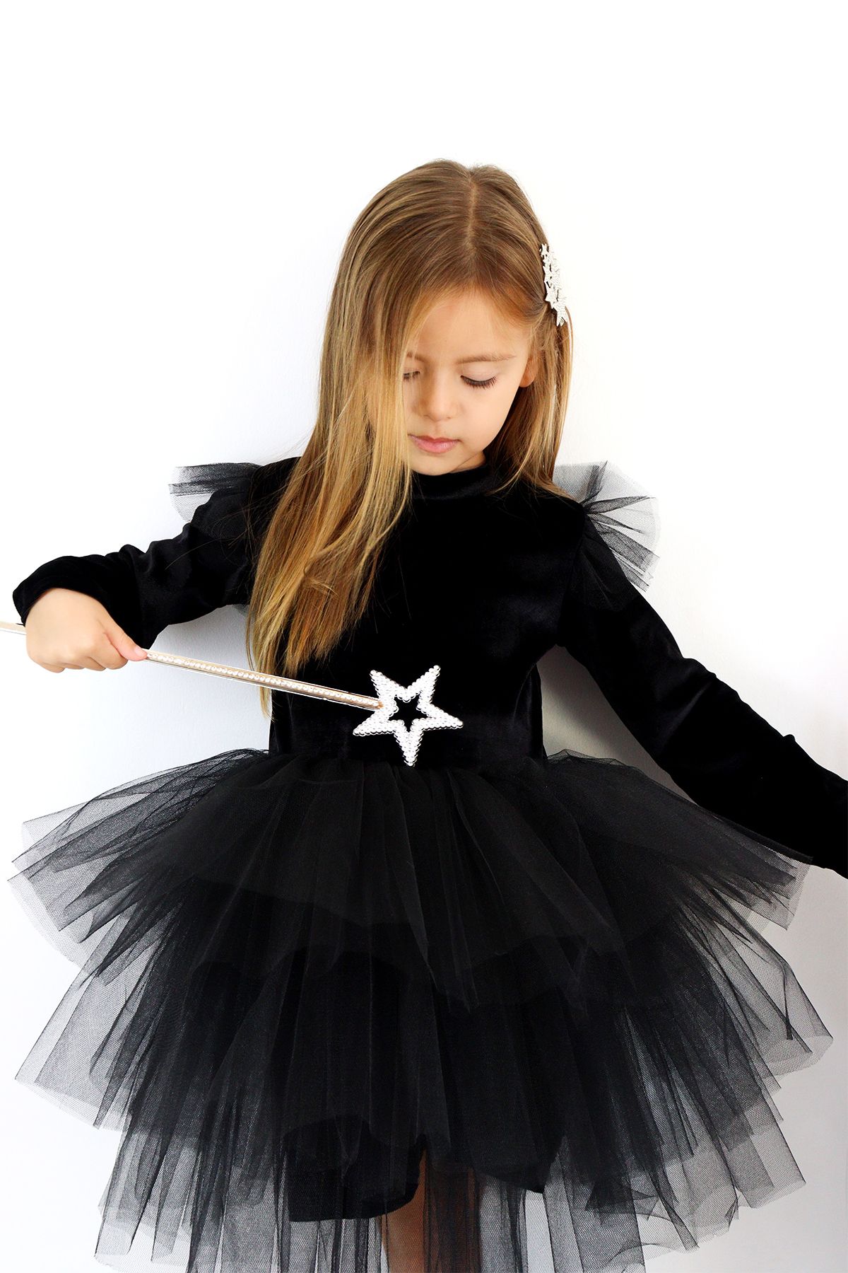 Black tutu hotsell skirt christmas
