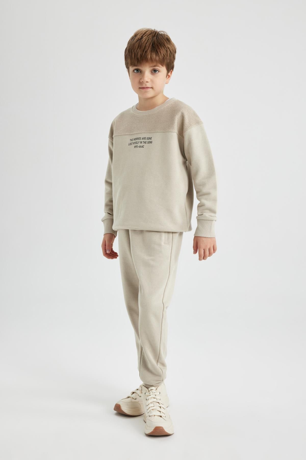 Zara boys tracksuit 2025