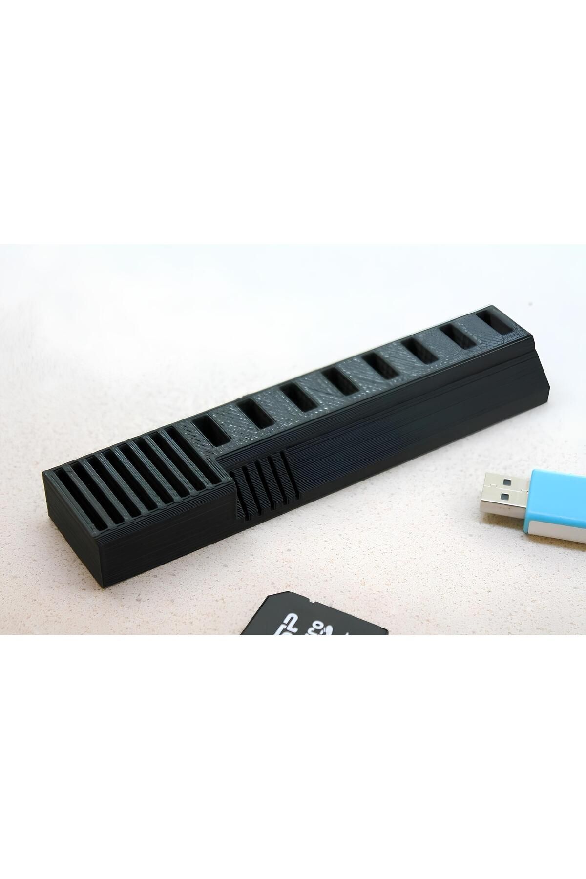 MSD DESİGN-FLASH MEMORY ORGANIZER USB AND SD CARD HOLDER ORGANIZATION DEVICE 2