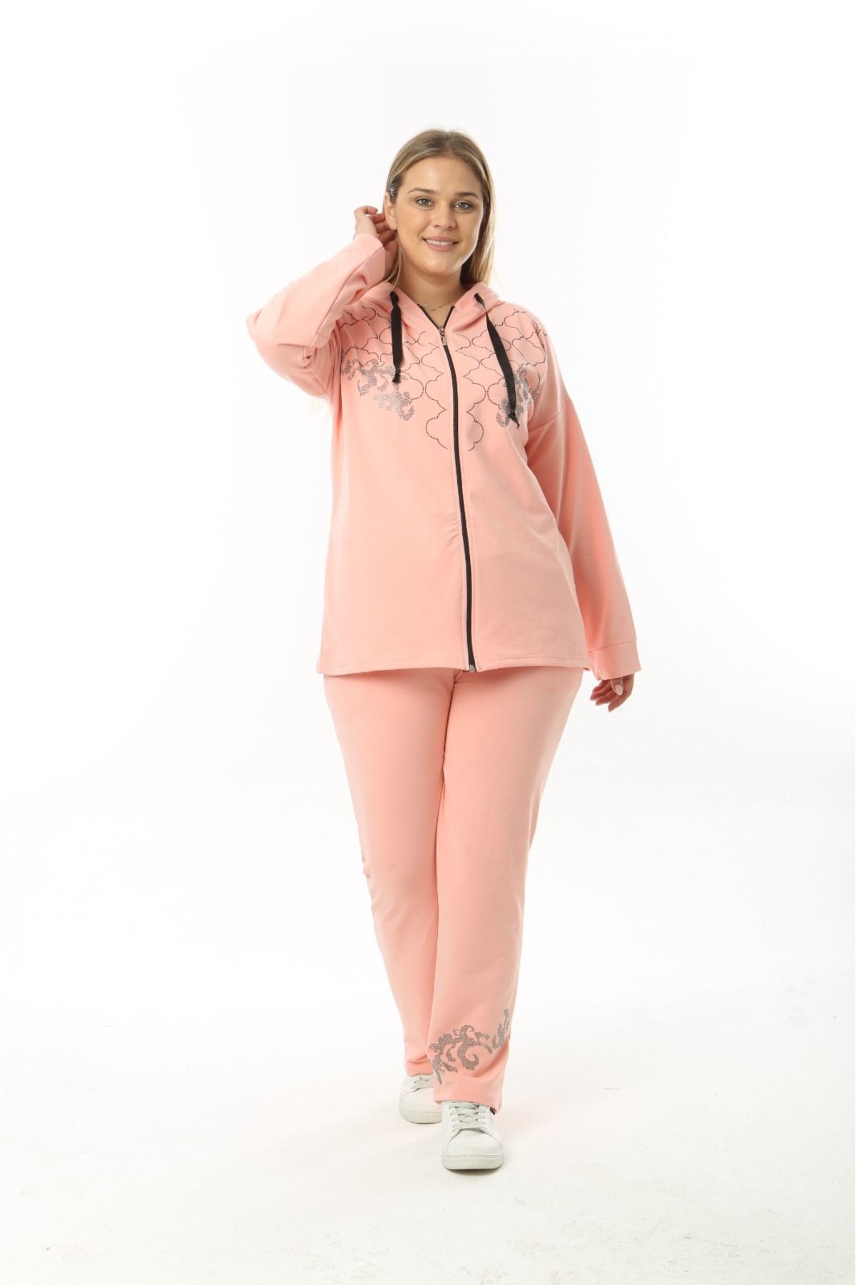 Plus size pink sweatsuit new arrivals