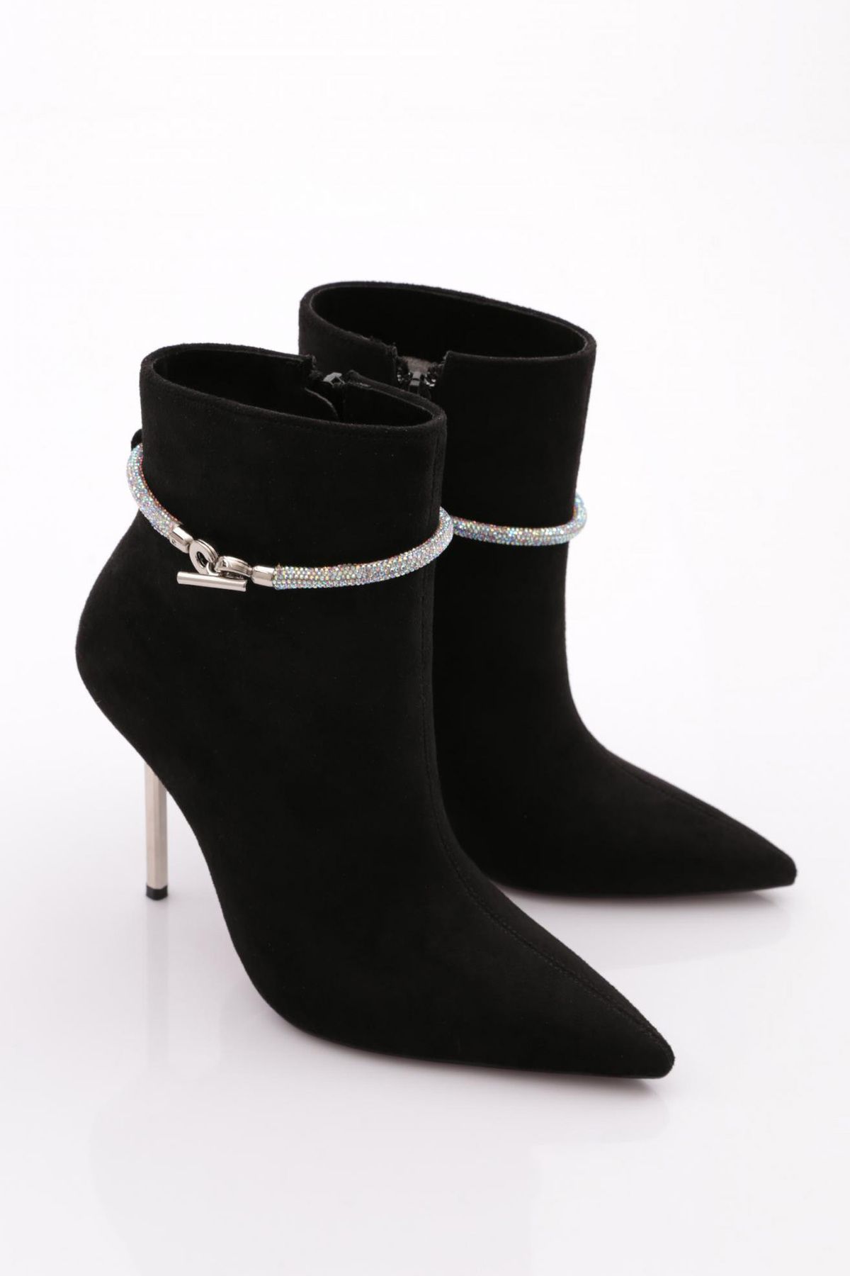 Pencil heel ankle online boots