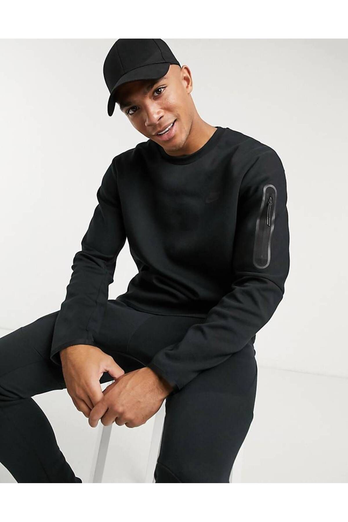 Nike Tech Fleece crew neck black sweat Style GYM Trendyol