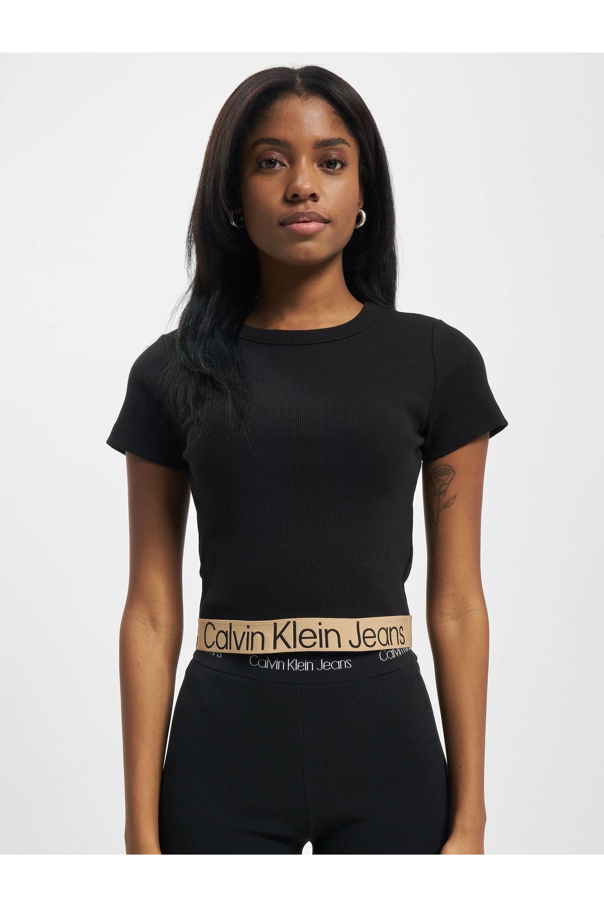 Calvin klein t shirt damen schwarz hotsell