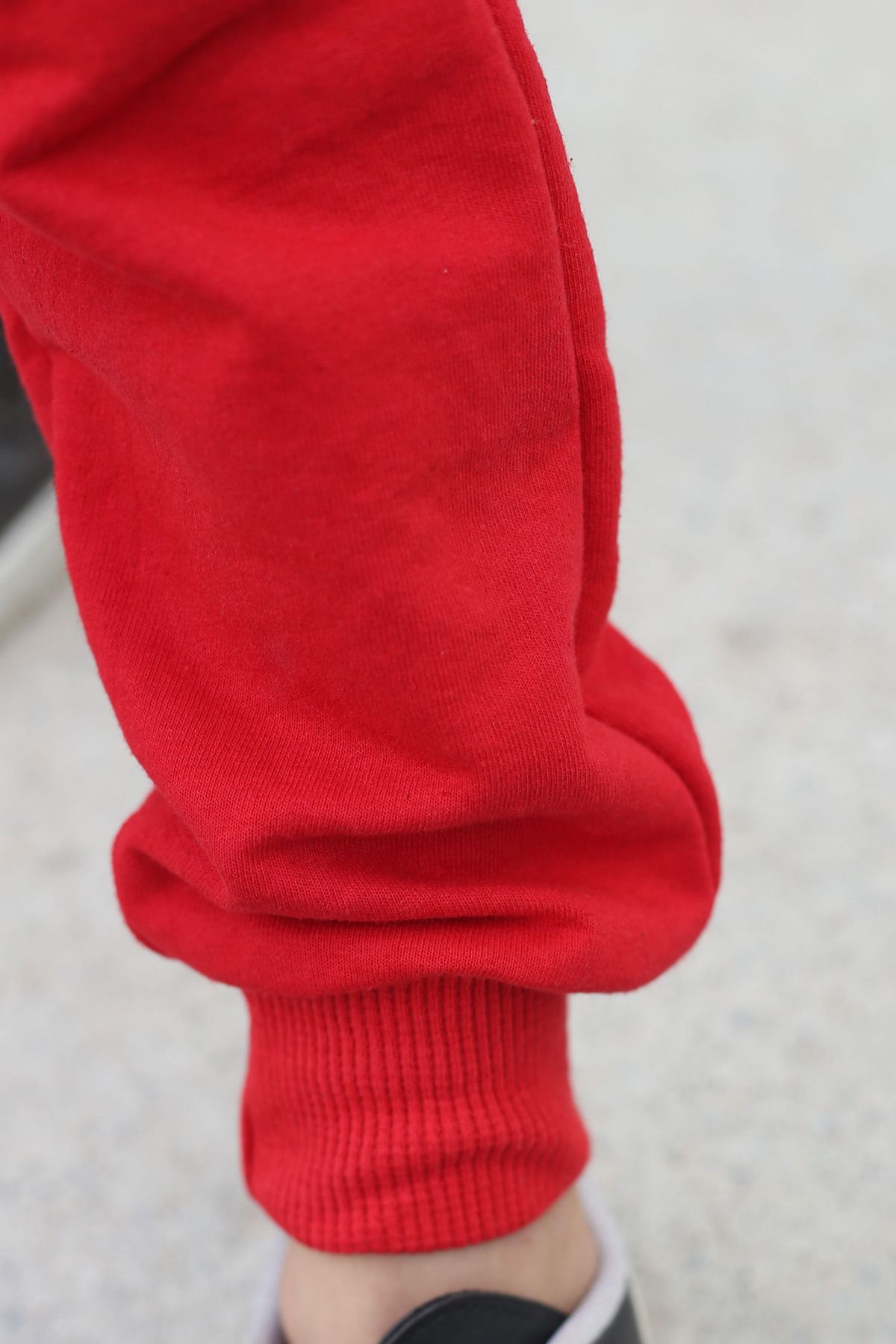 Hem and best sale thread joggers