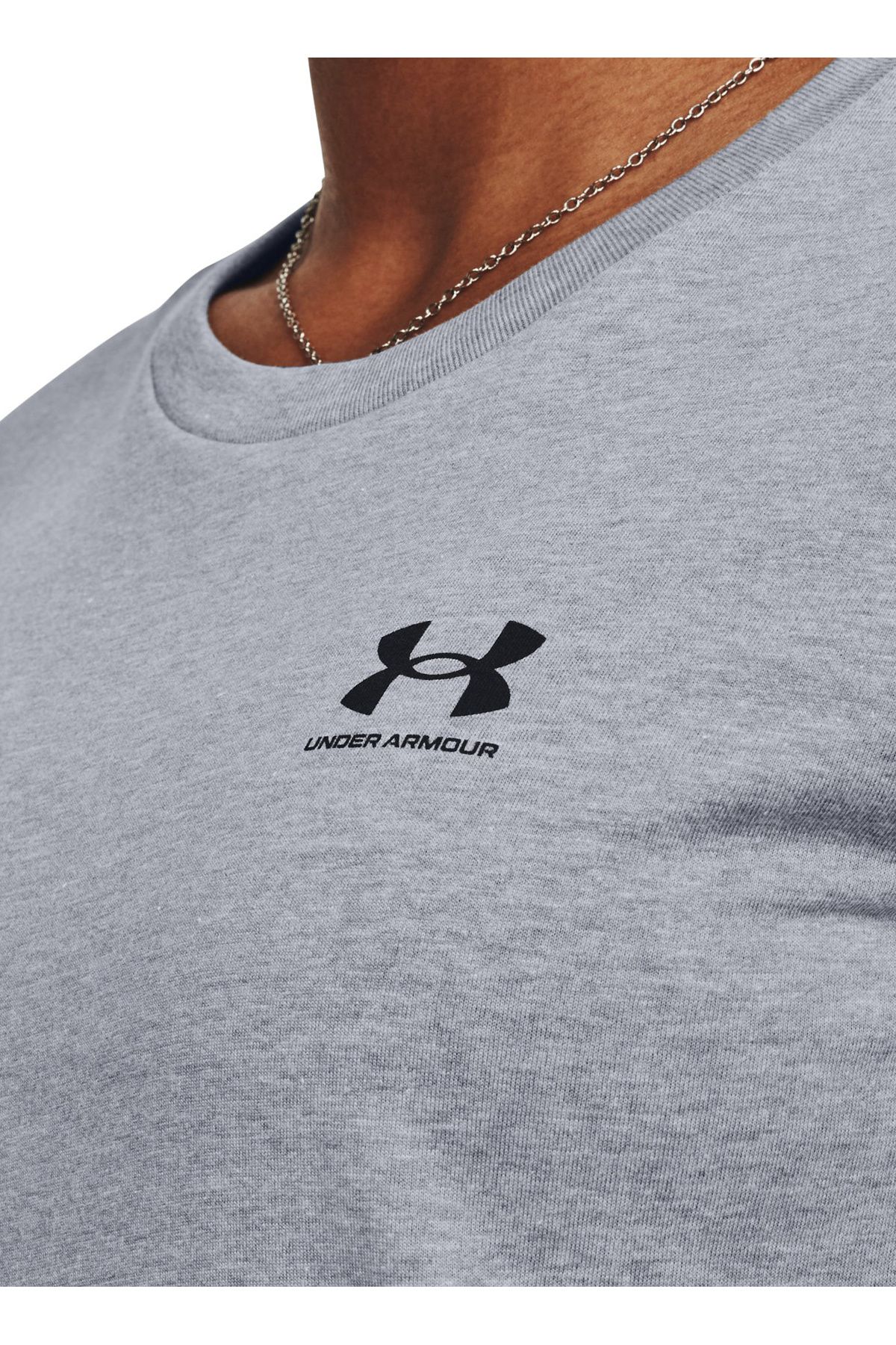 Gray under armour shop shirt