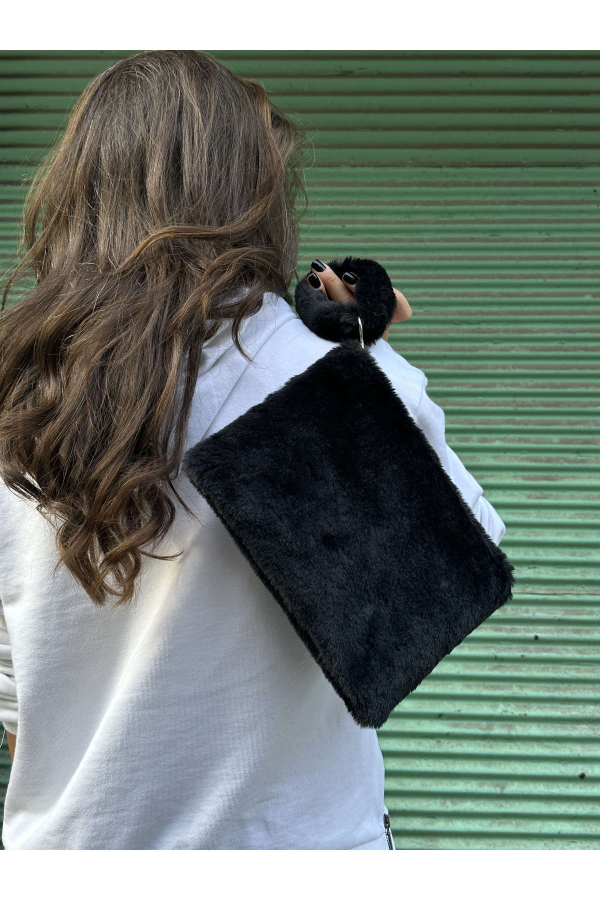 Hedwig Design Kadın Peluş/Teddy Fermuarlı ve Astarlı Clutch El Çantası