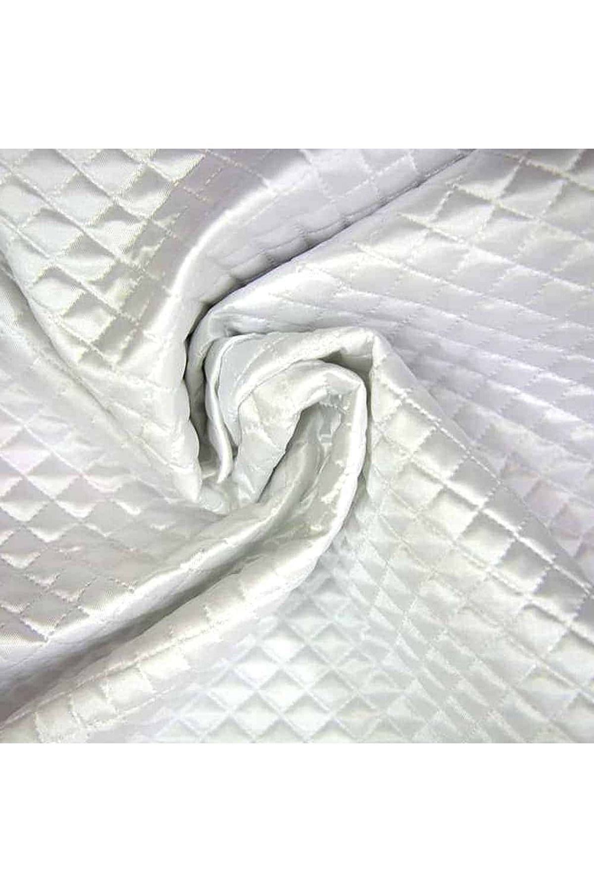 MisHome-Stitched Diamond Pattern Quilted Fabric 1