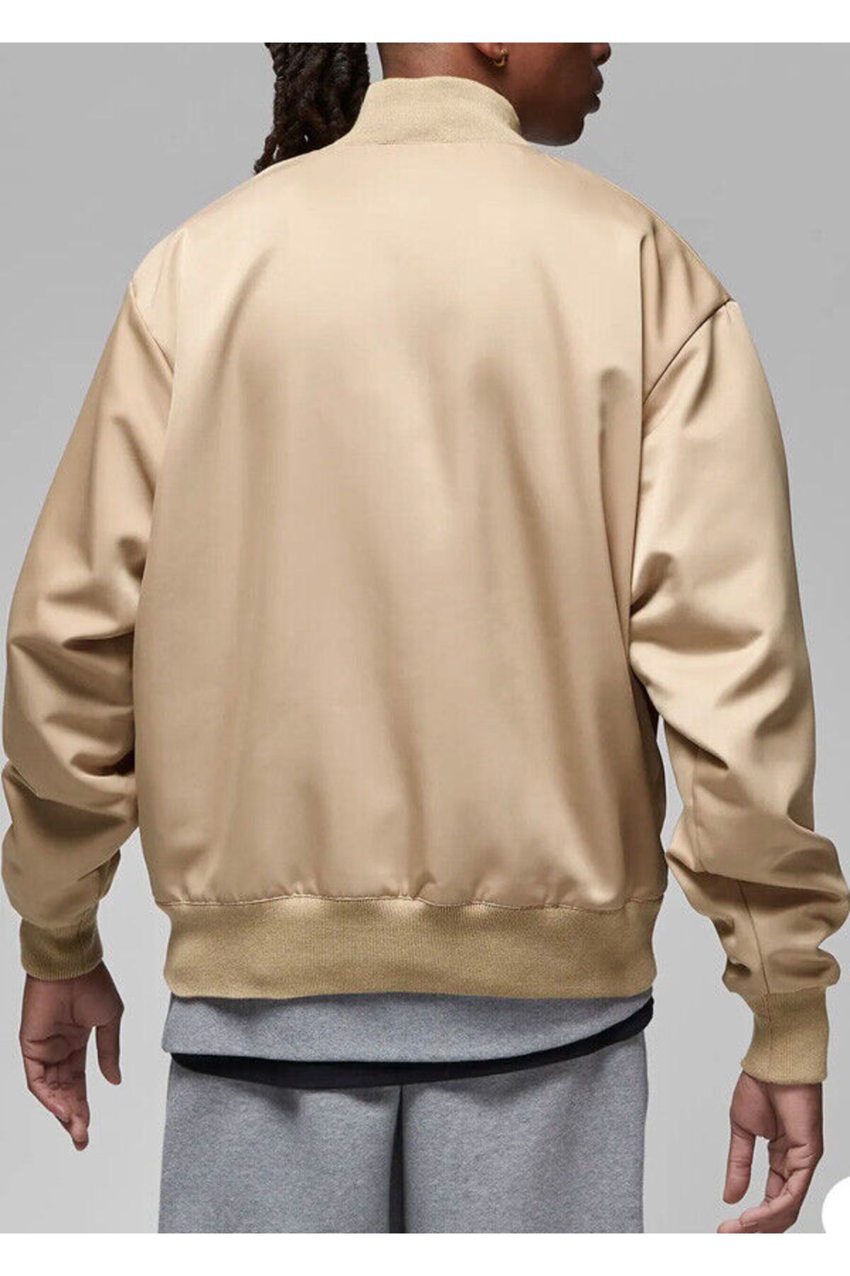 Nike shop jacket beige