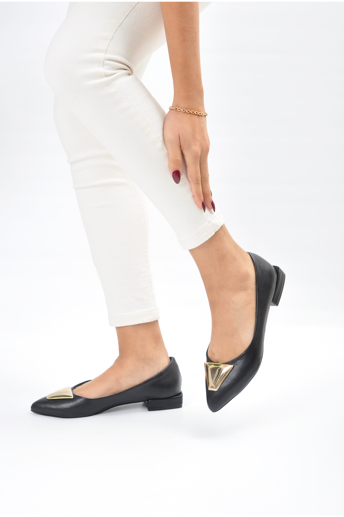 Volare Shoes Kadın Tokalı Sivri Burun Siyah Babet Marlie Fiyatı