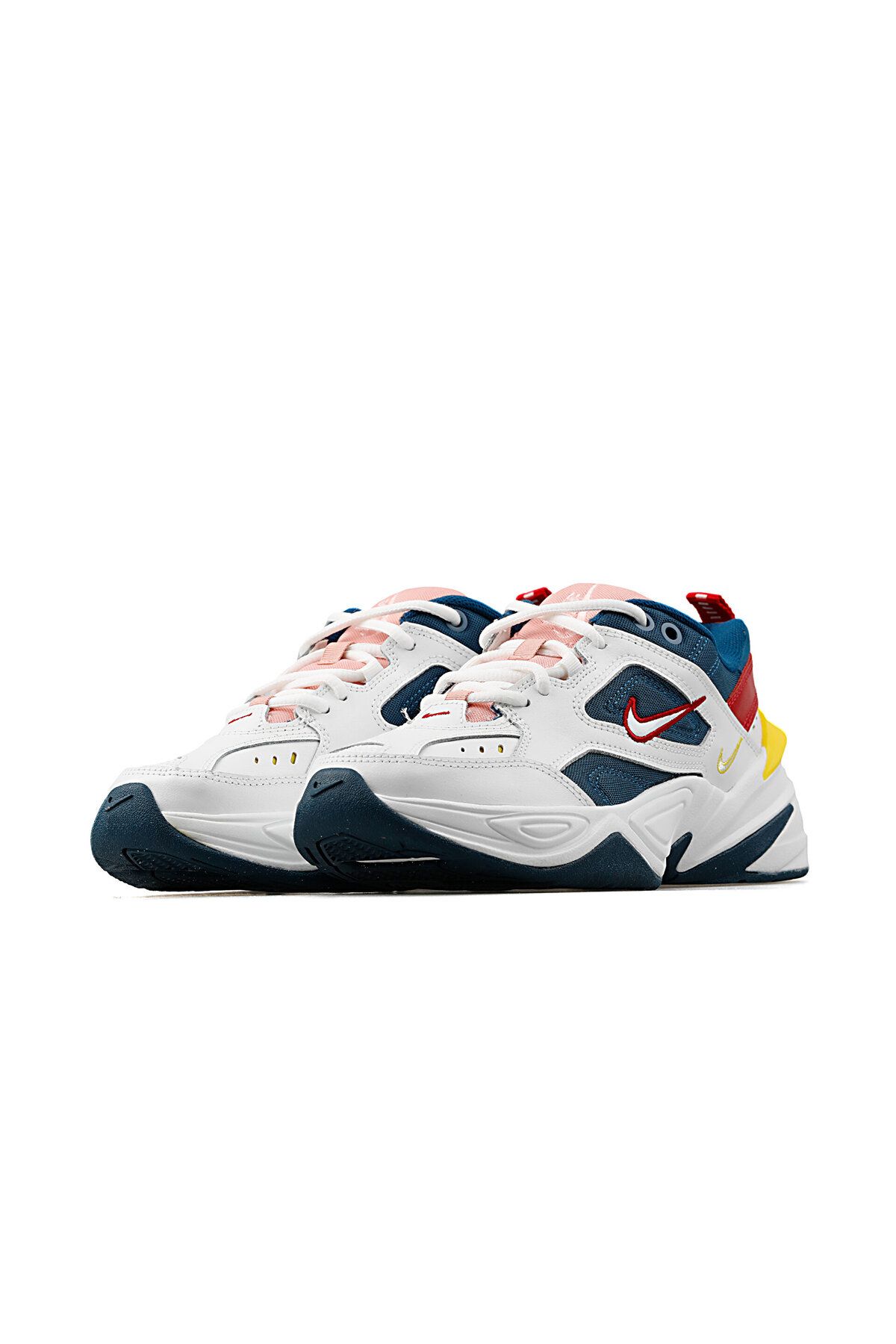 Nike techno deals sneakers