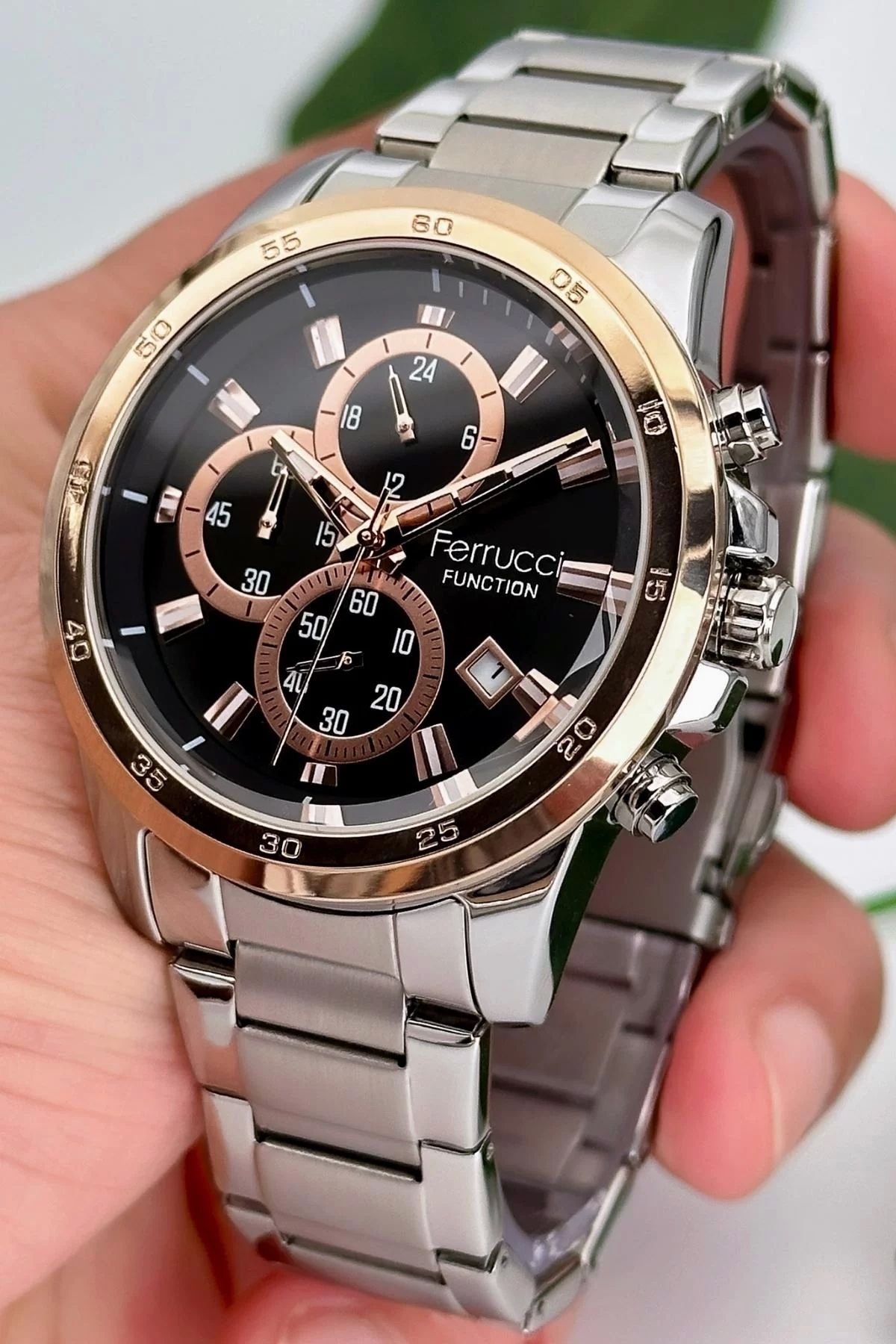 Staınless steel case back sales ferrucci