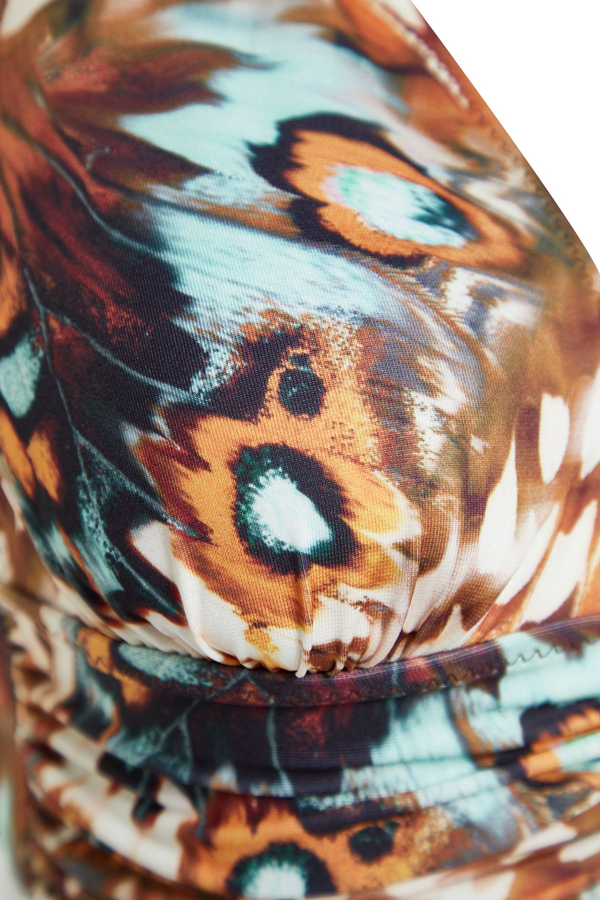 Trendyol Collection-Bikinioberteil mit Schmetterlingsmuster und Dreieckszubehör – TBESS24BU00002 6
