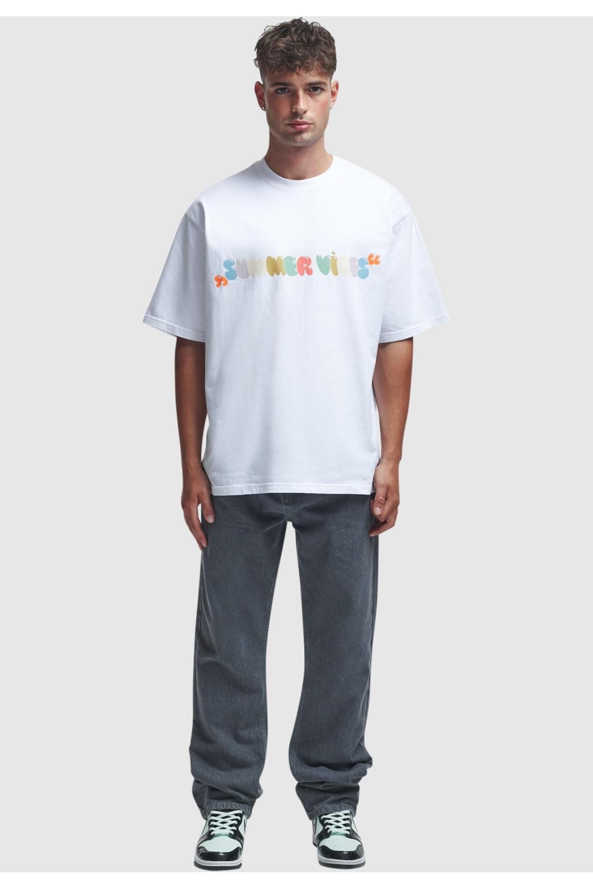 complete the look image