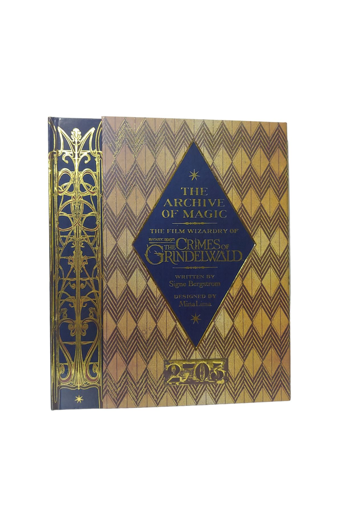 Harper Collins-The Archive of Magic The Movie Wizardry of The Crimes of Grindelwald 2