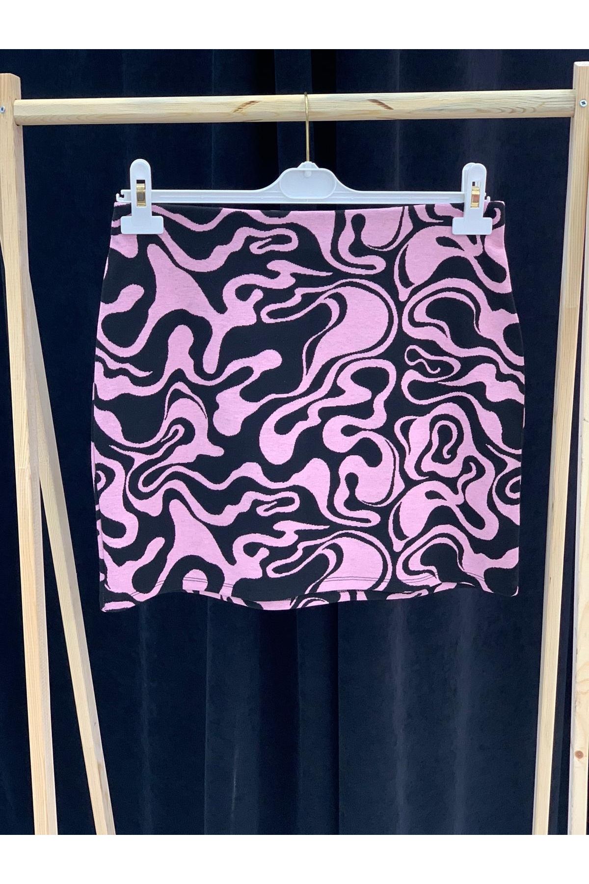 Monkl-Skirt 1