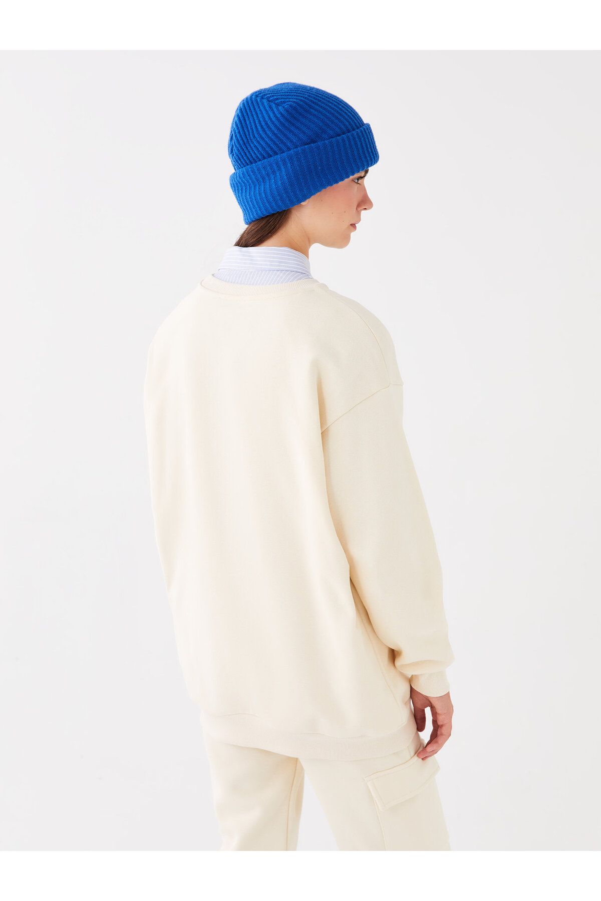 LC Waikiki-Dámská mikina Oversize Crew Neck s dlouhým rukávem – potištěná 5