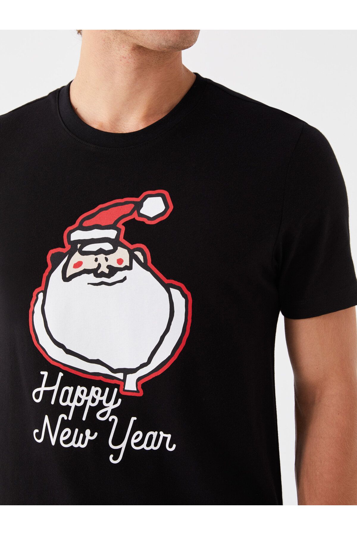 LC Waikiki-Crew Neck Short Sleeve New Year Themed Combed Cotton Men's T-Shirt 4