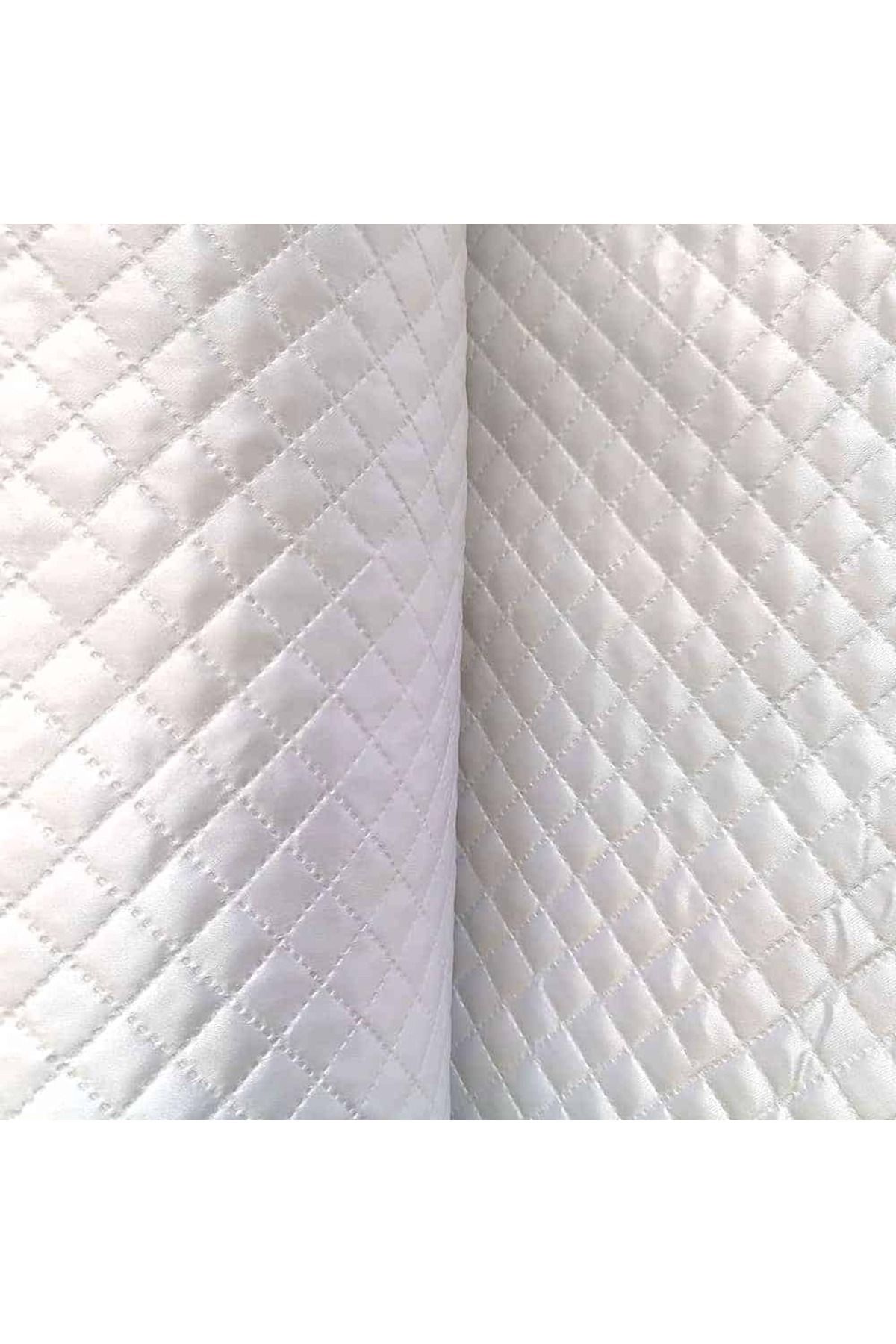 MisHome-Stitched Diamond Pattern Quilted Fabric 2