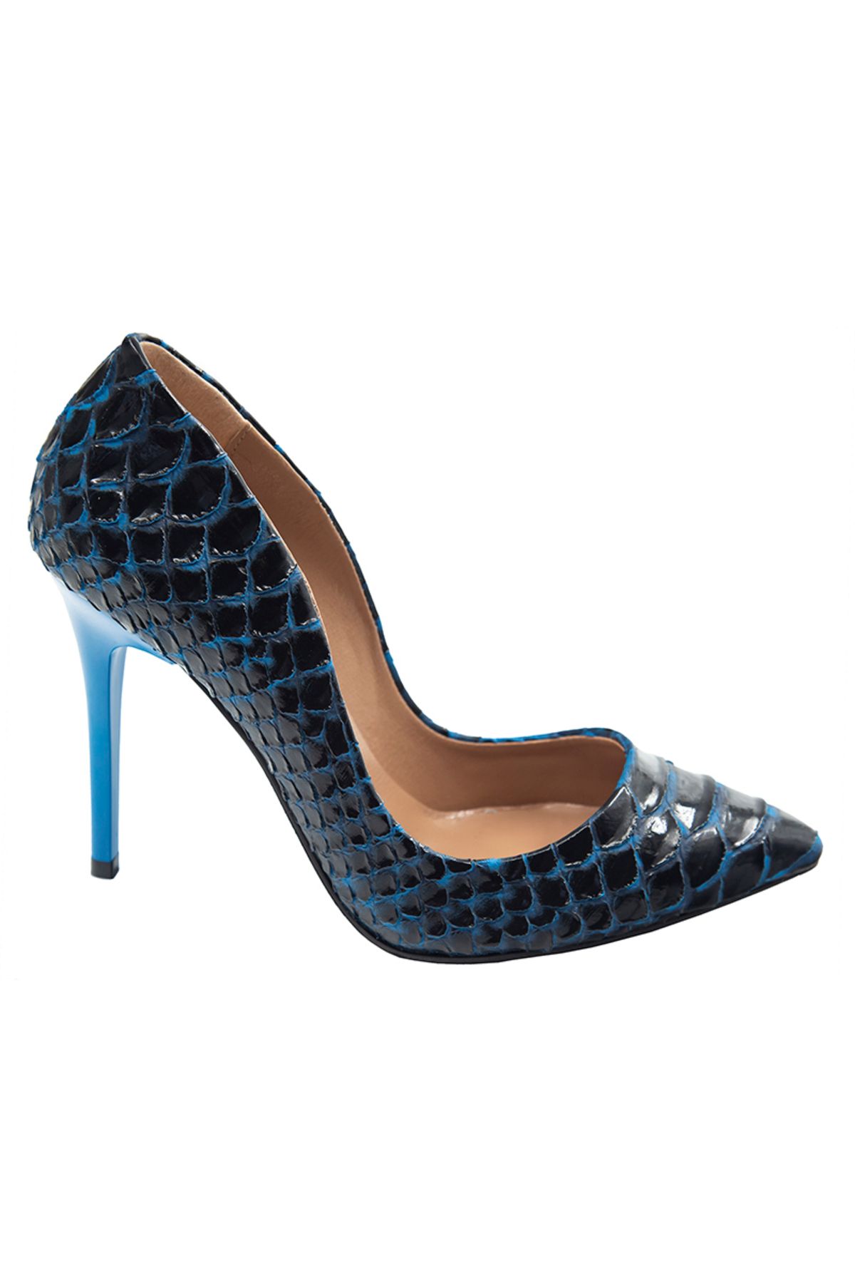 Dark deals navy pumps
